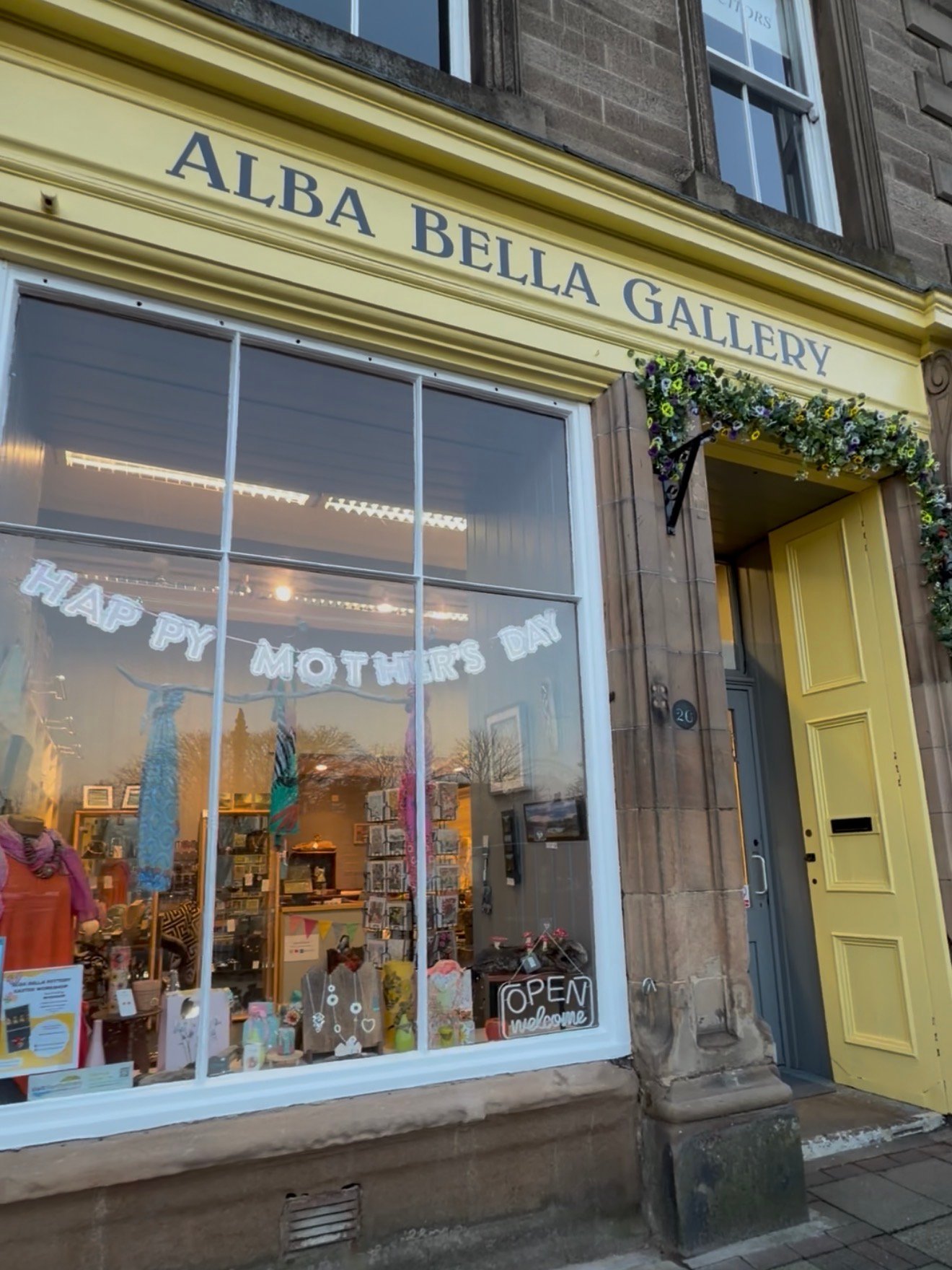 Alba Bella Gallery 