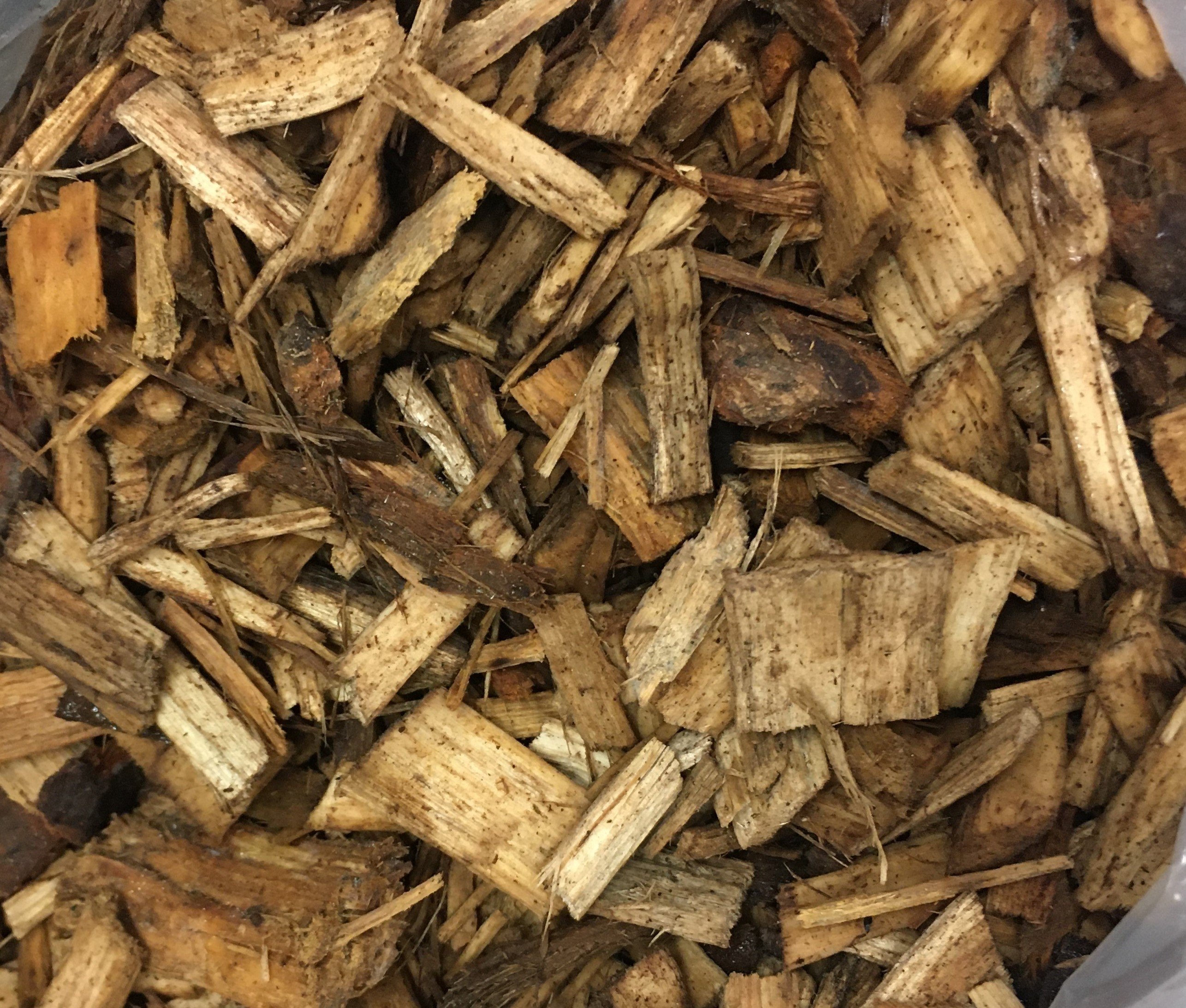 Horticultural bark and mulch products