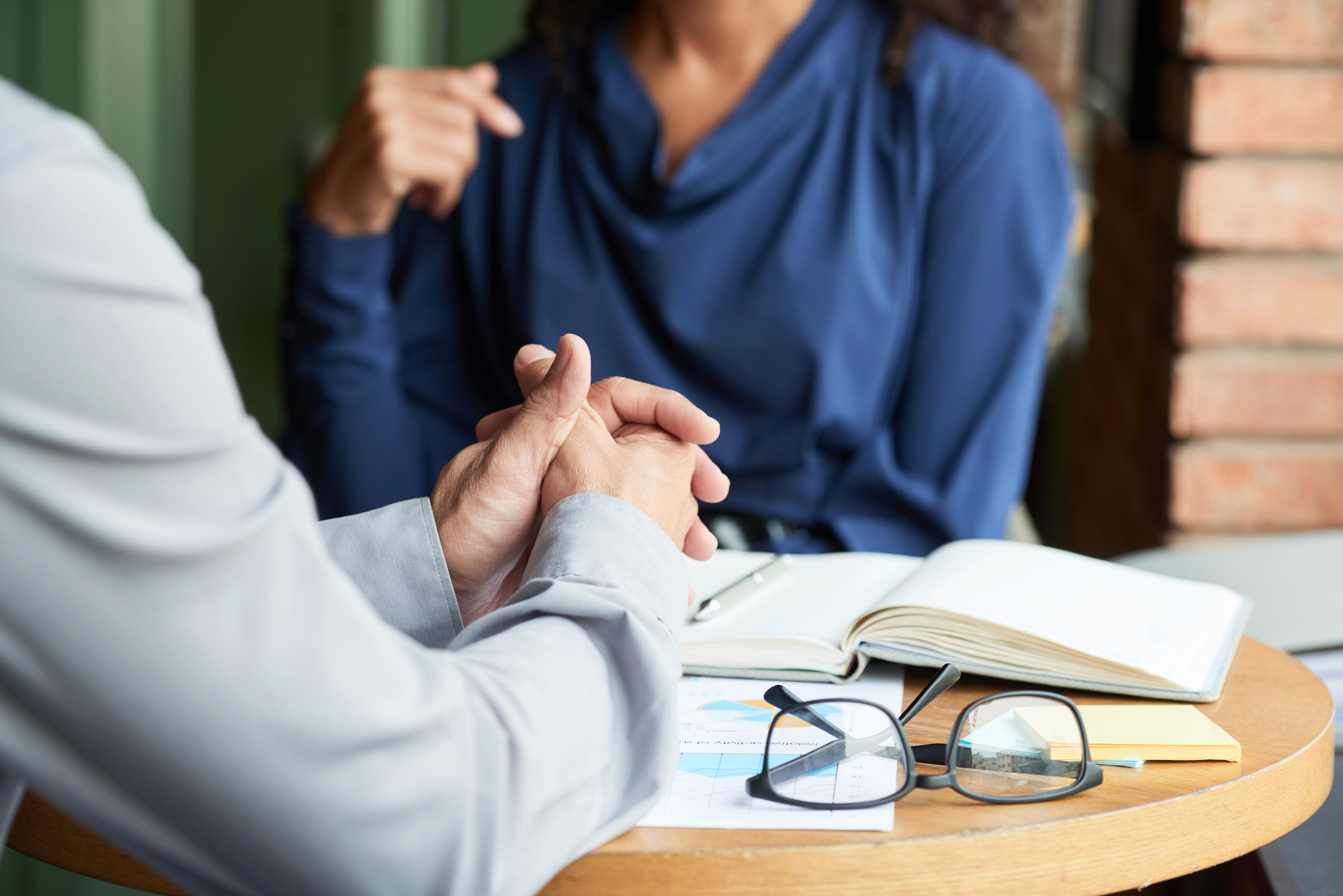 business-meeting-restaurant