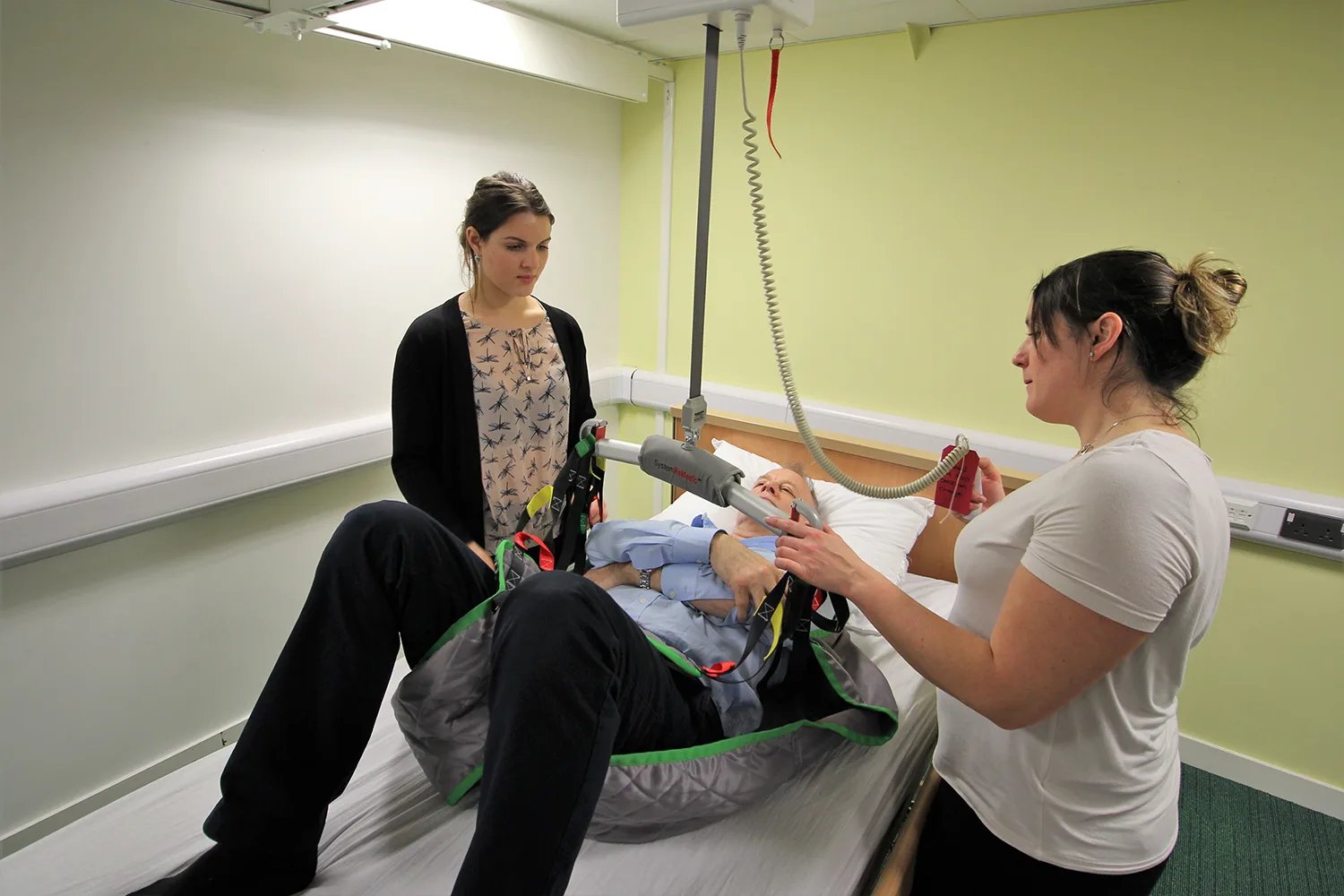 Hoisting training in action - Osteopaths For Industry