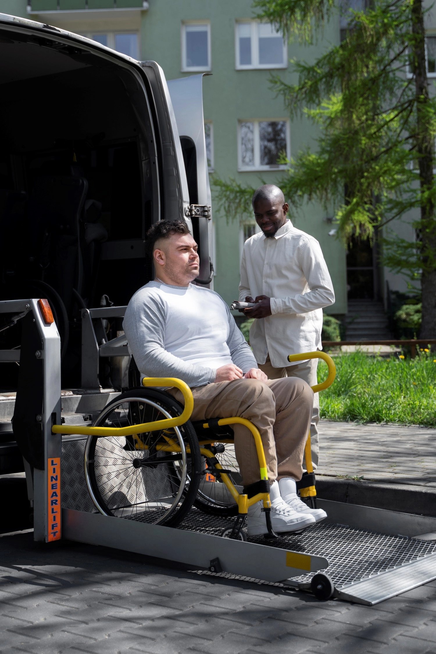 Osteopaths For Industry teaches complex People Moving and Handling solutions