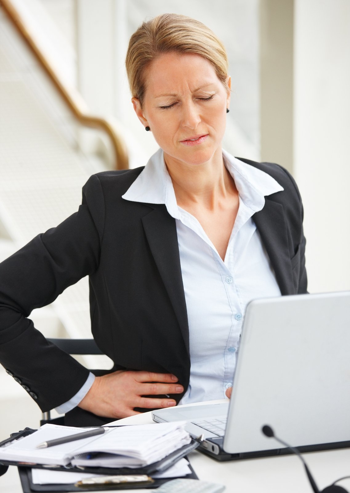 Back Pain Top Tips – blog header image