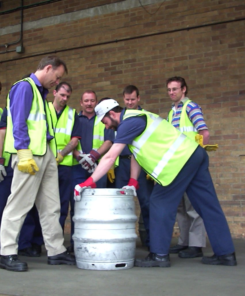 Advice for Manual Handling trainers - How to make your courses more engaging – blog header image