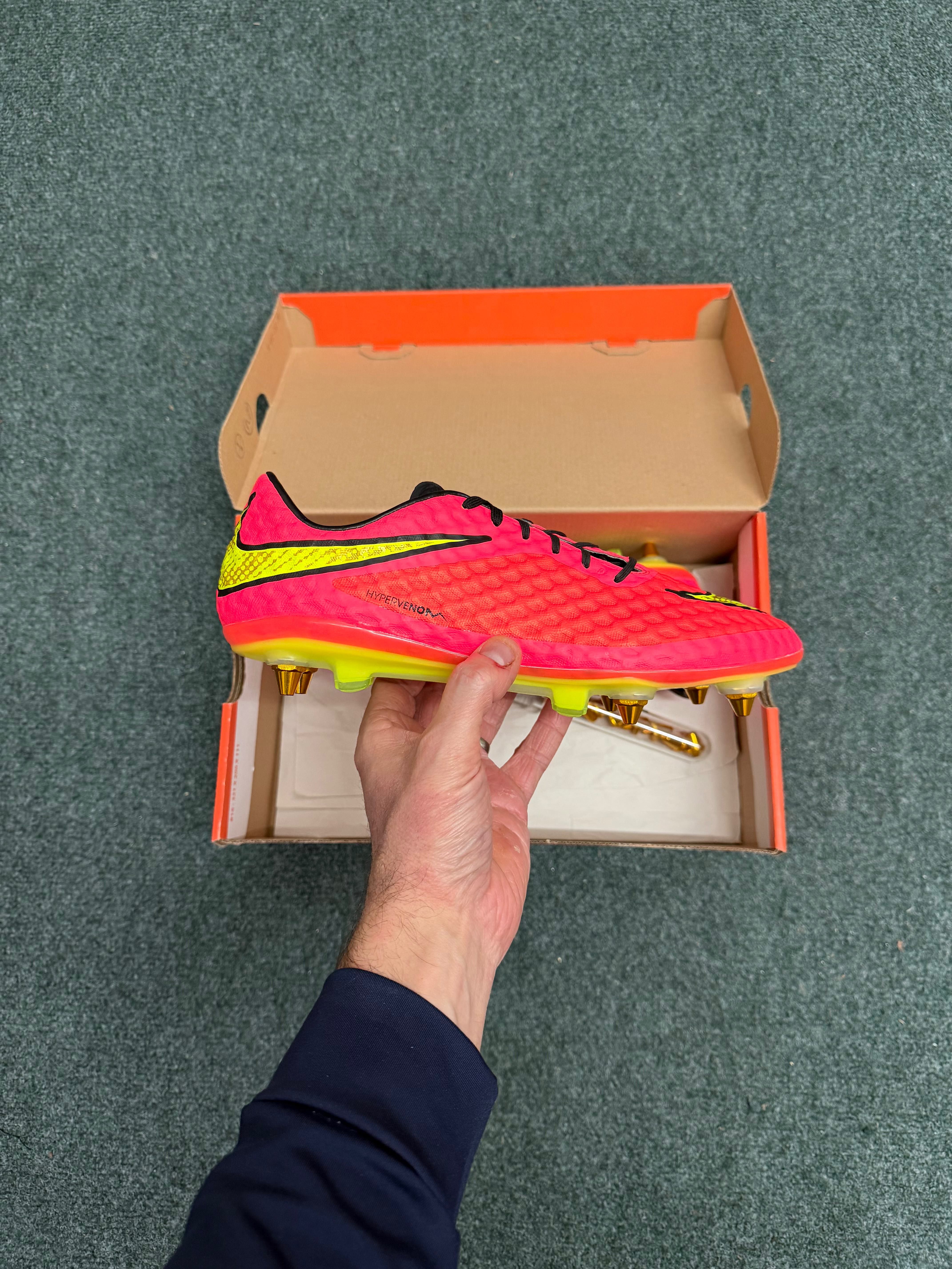 Nike Hypervenom Phantom SG-Pro