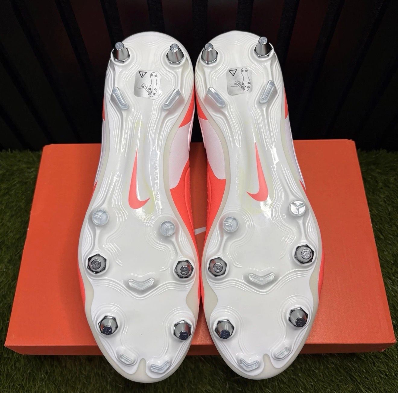 Nike Tiempo Legend 10 Elite SG Pro Player Edition