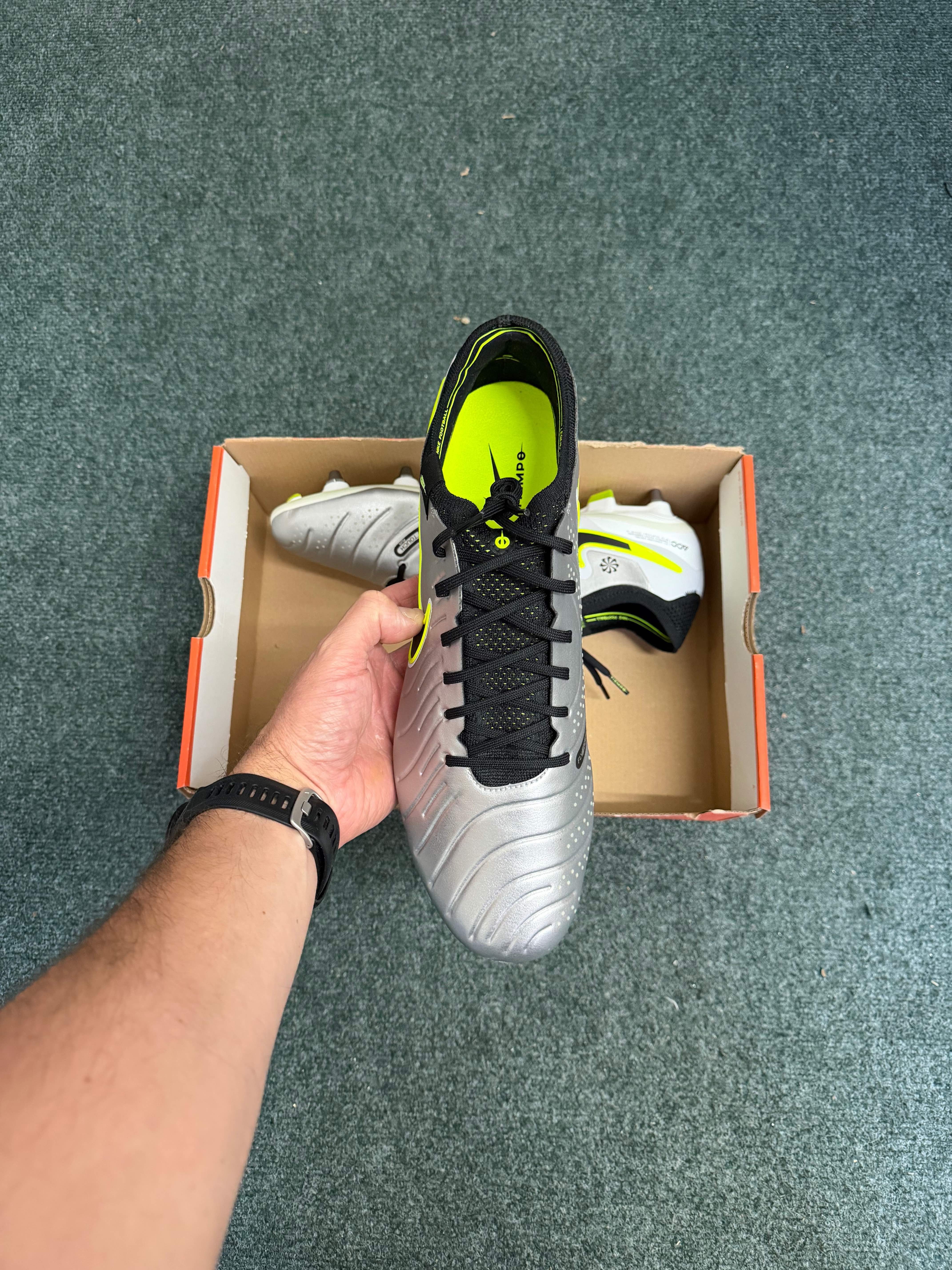 Nike Tiempo Legend 10 Elite SG Pro Player