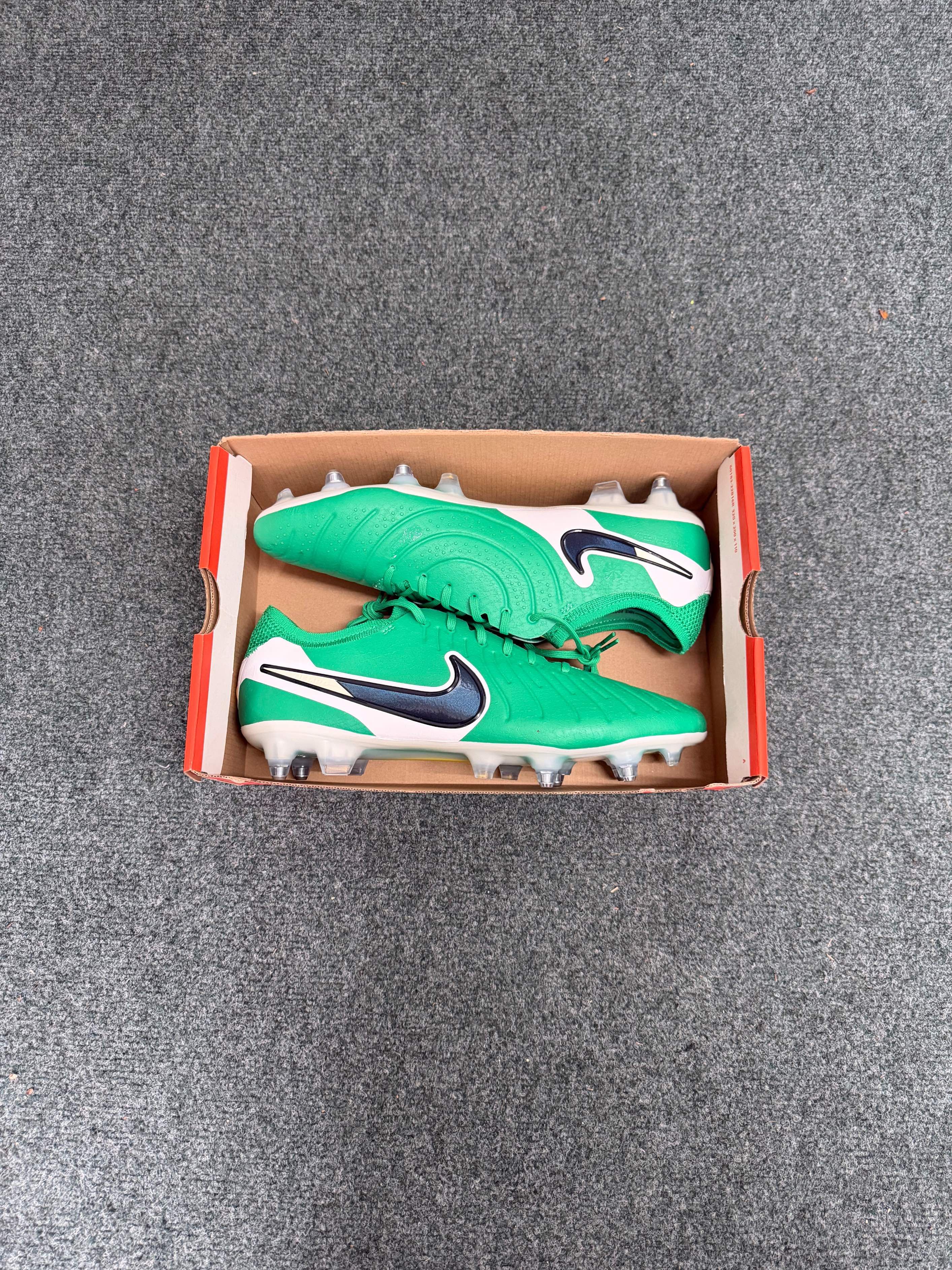 Nike Tiempo Legend 10 Elite SG Pro AC