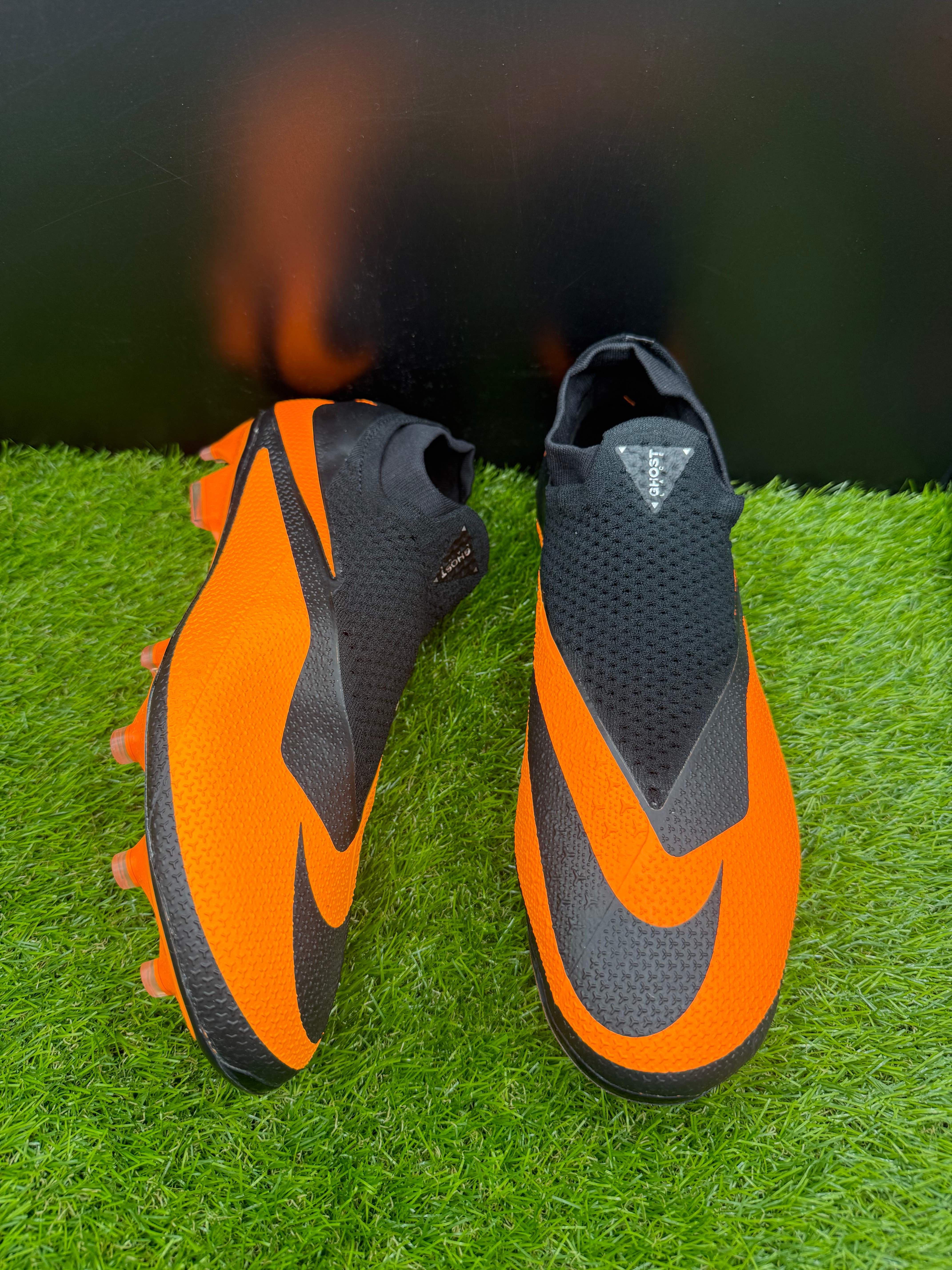 Nike Phantom Vision Elite DNA FG