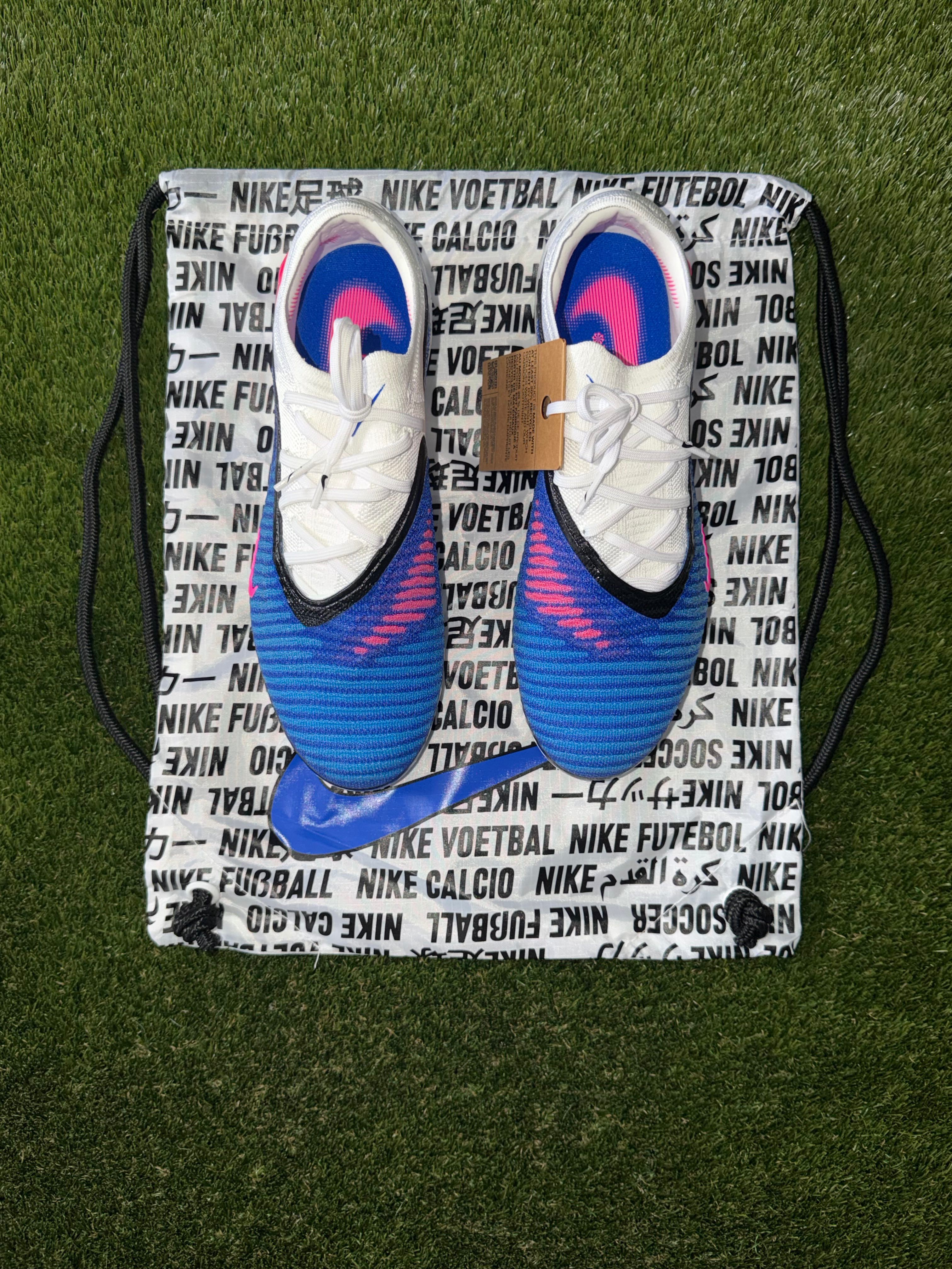 Nike Phantom 6 Elite Blue / White Attack Pack Firm Ground