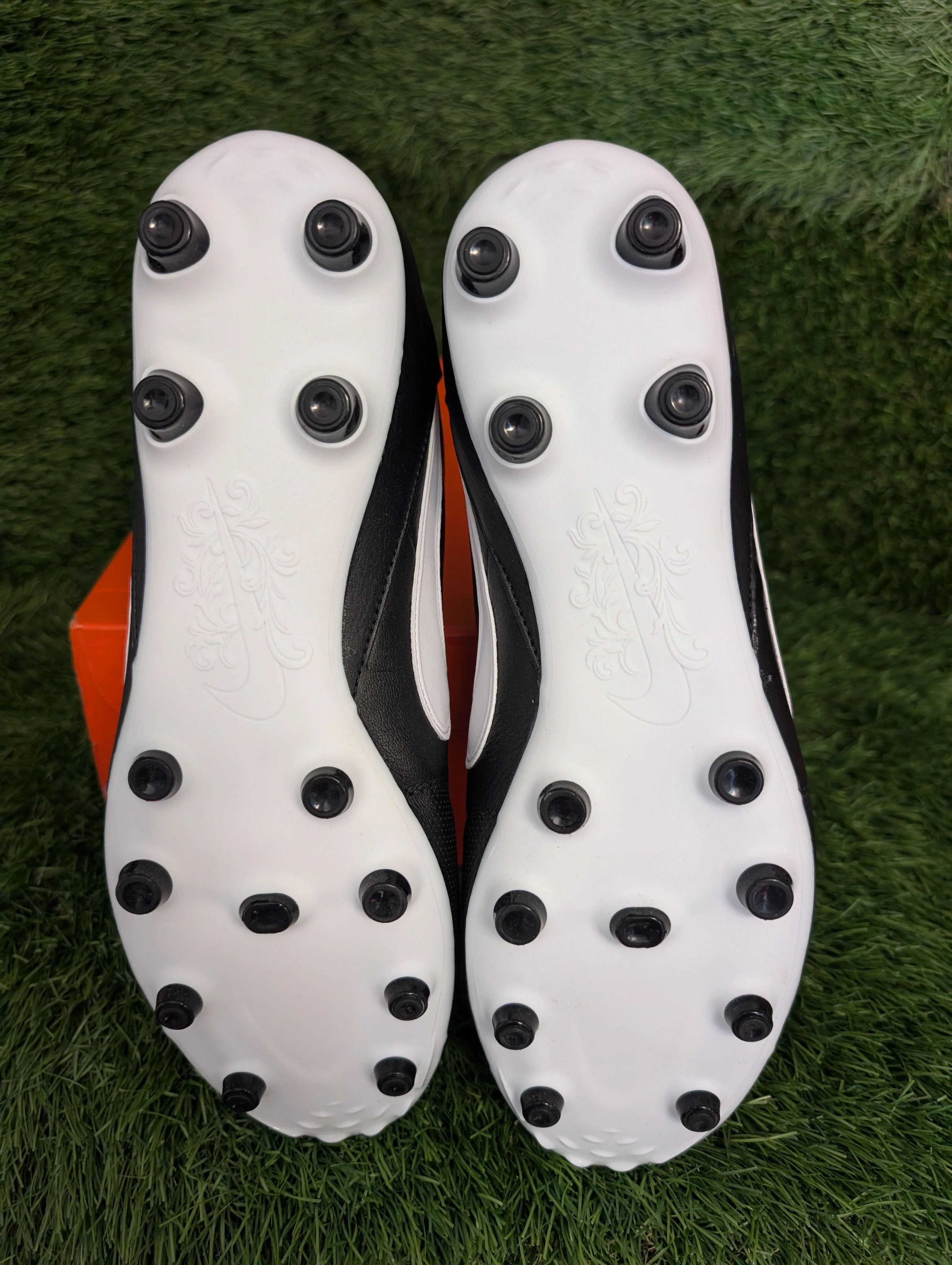Nike Premier 3 III FG in Size 11.5 Brand New Boxed 