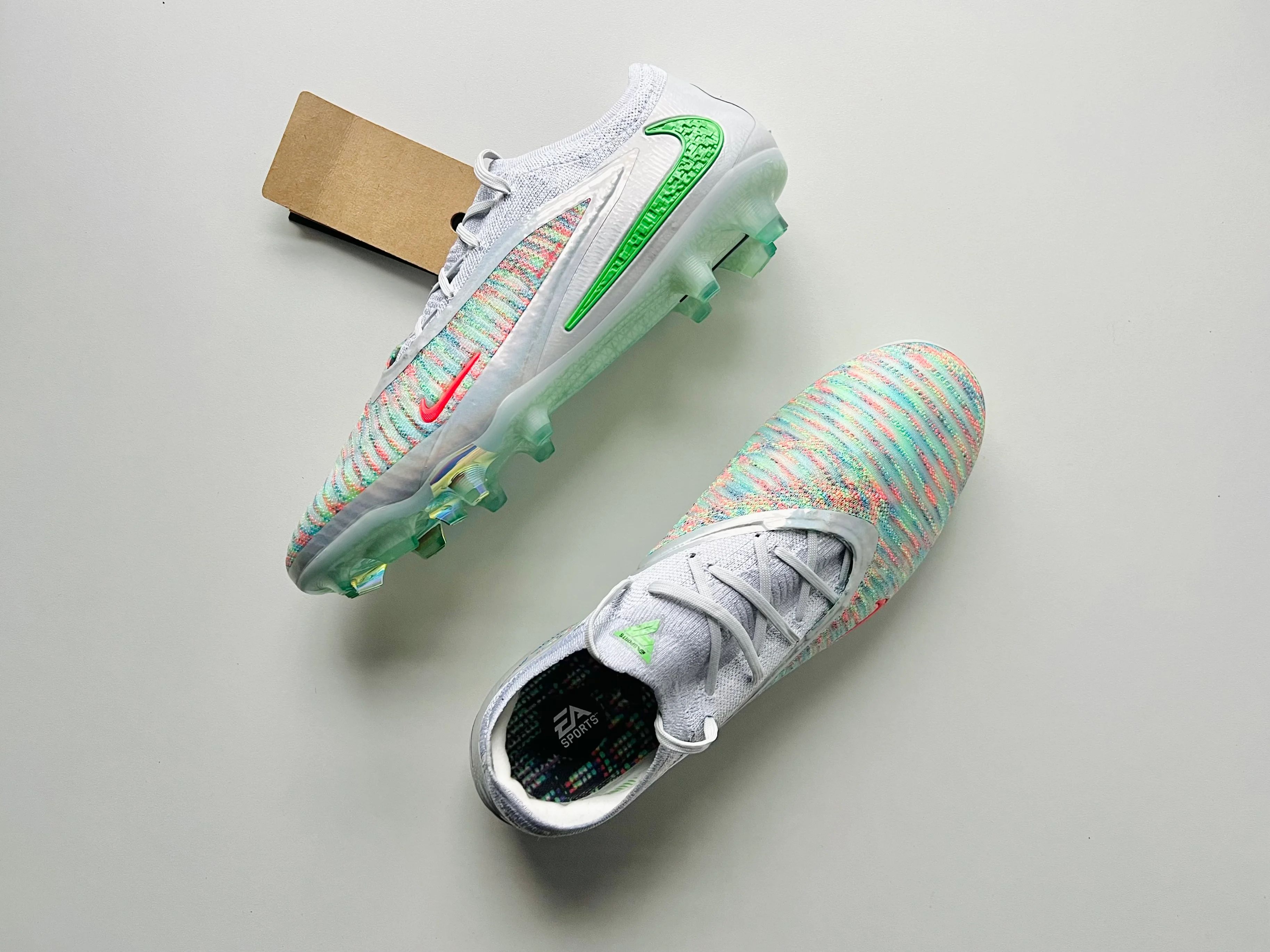 Nike Phantom 6 Elite Low Cut FG EAFC26 - Multicolor / Bright Crimson UK 10