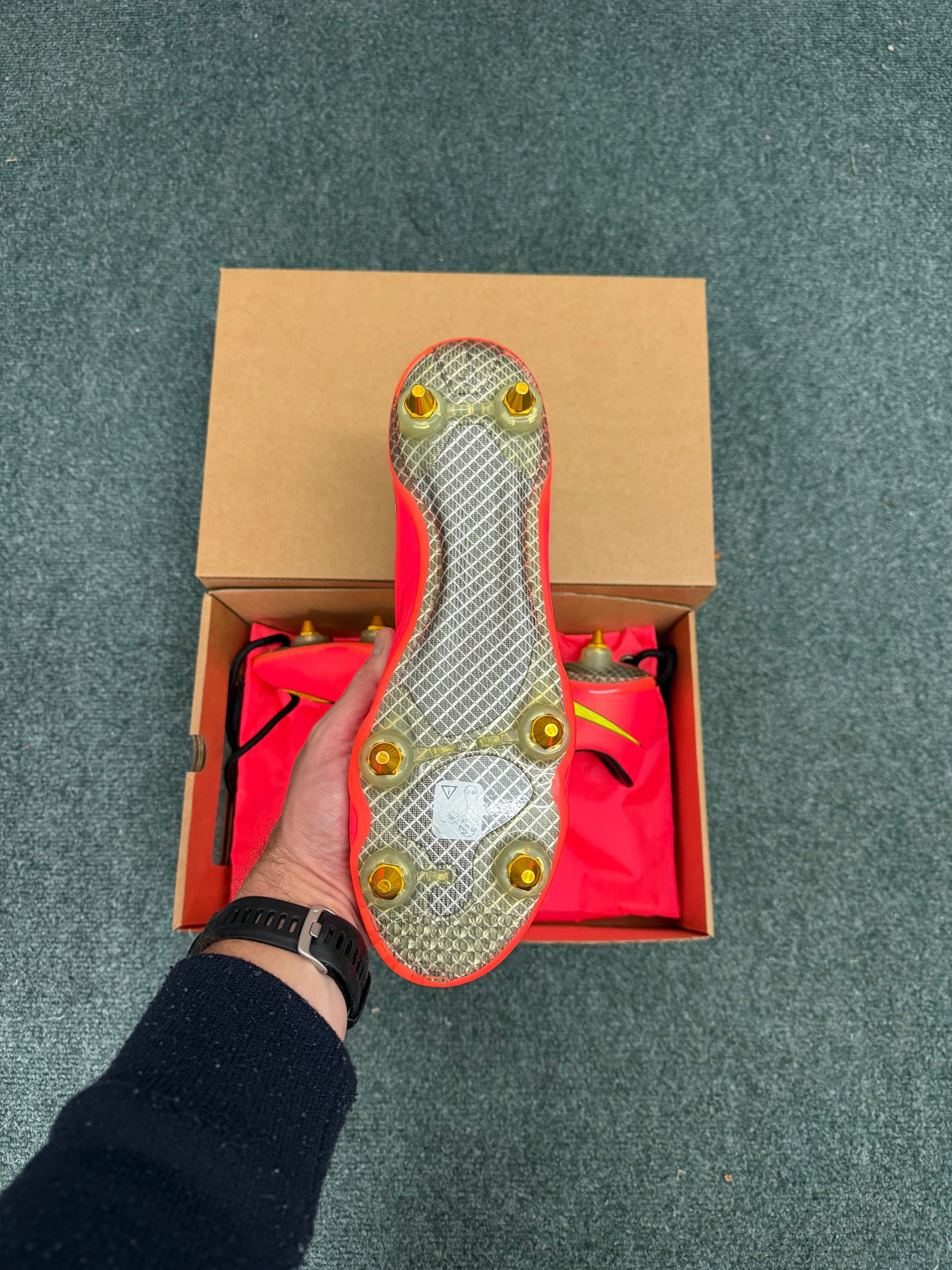 Nike Mercurial Vapor X SG