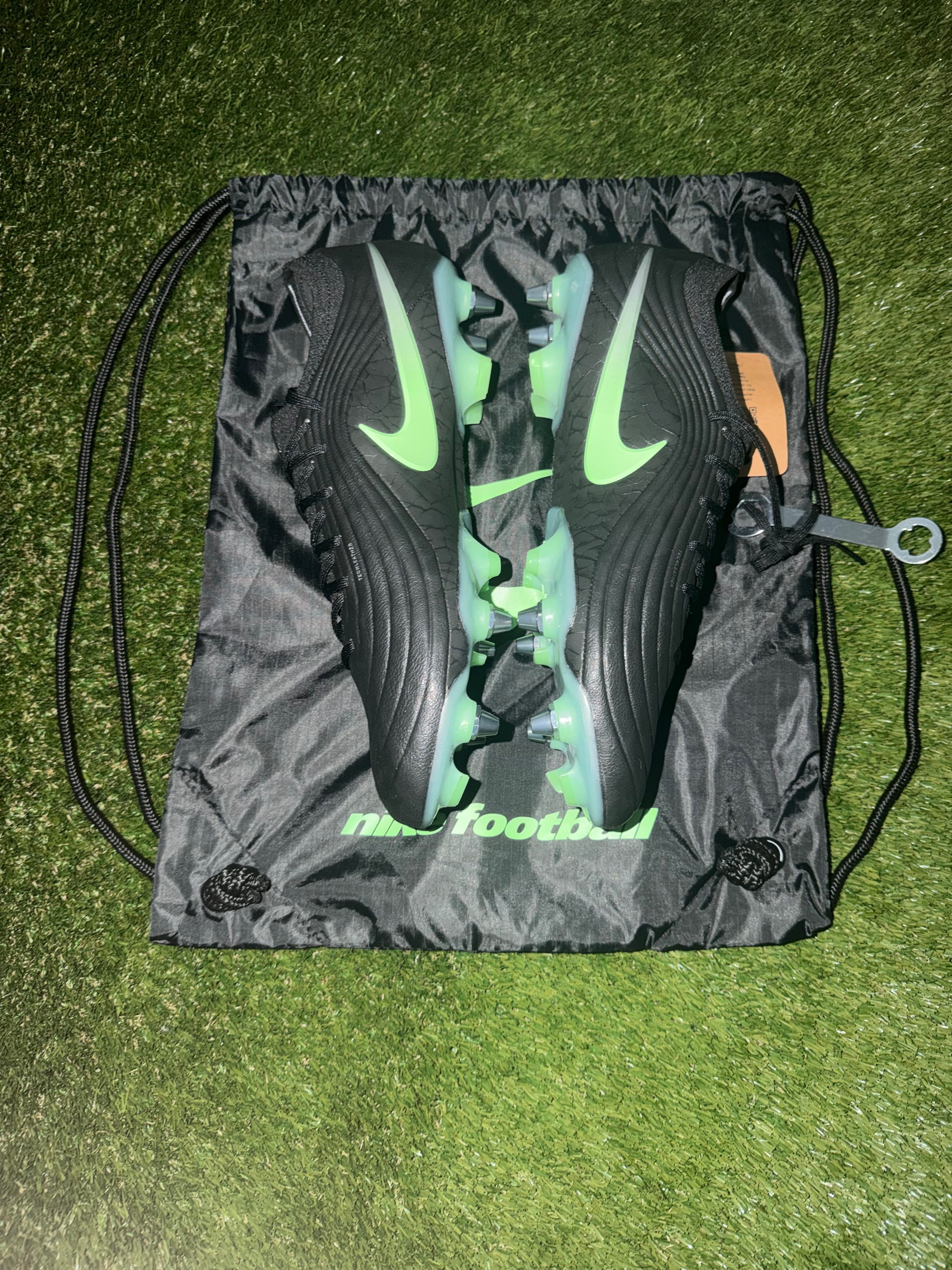 Nike Tiempo Maestro Elite Soft Ground SG-PRO Green / Black