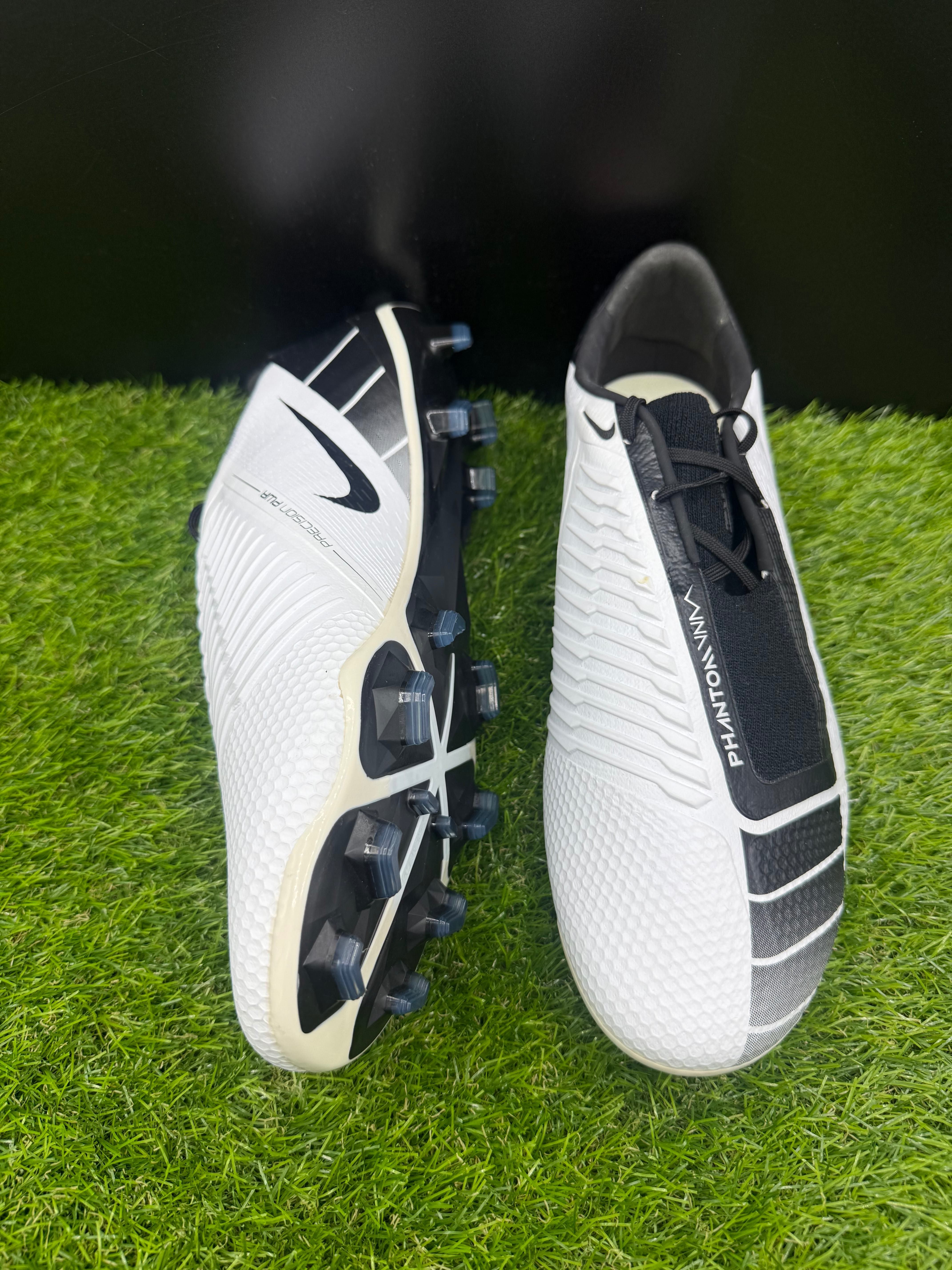 Nike Phantom Venom Elite DNA FG