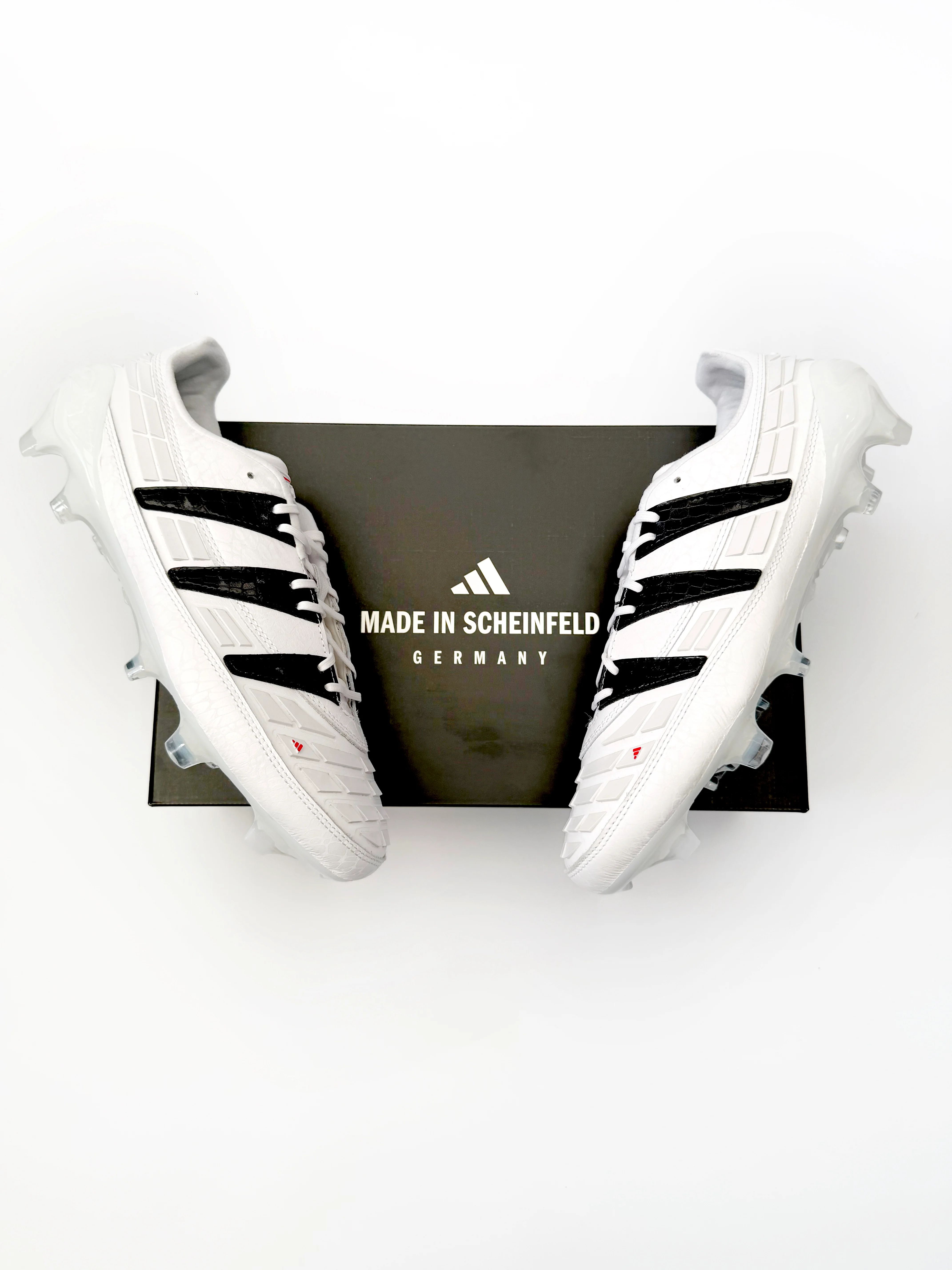 Adidas Predator Reverse 94 FG Limited Edition Black/White