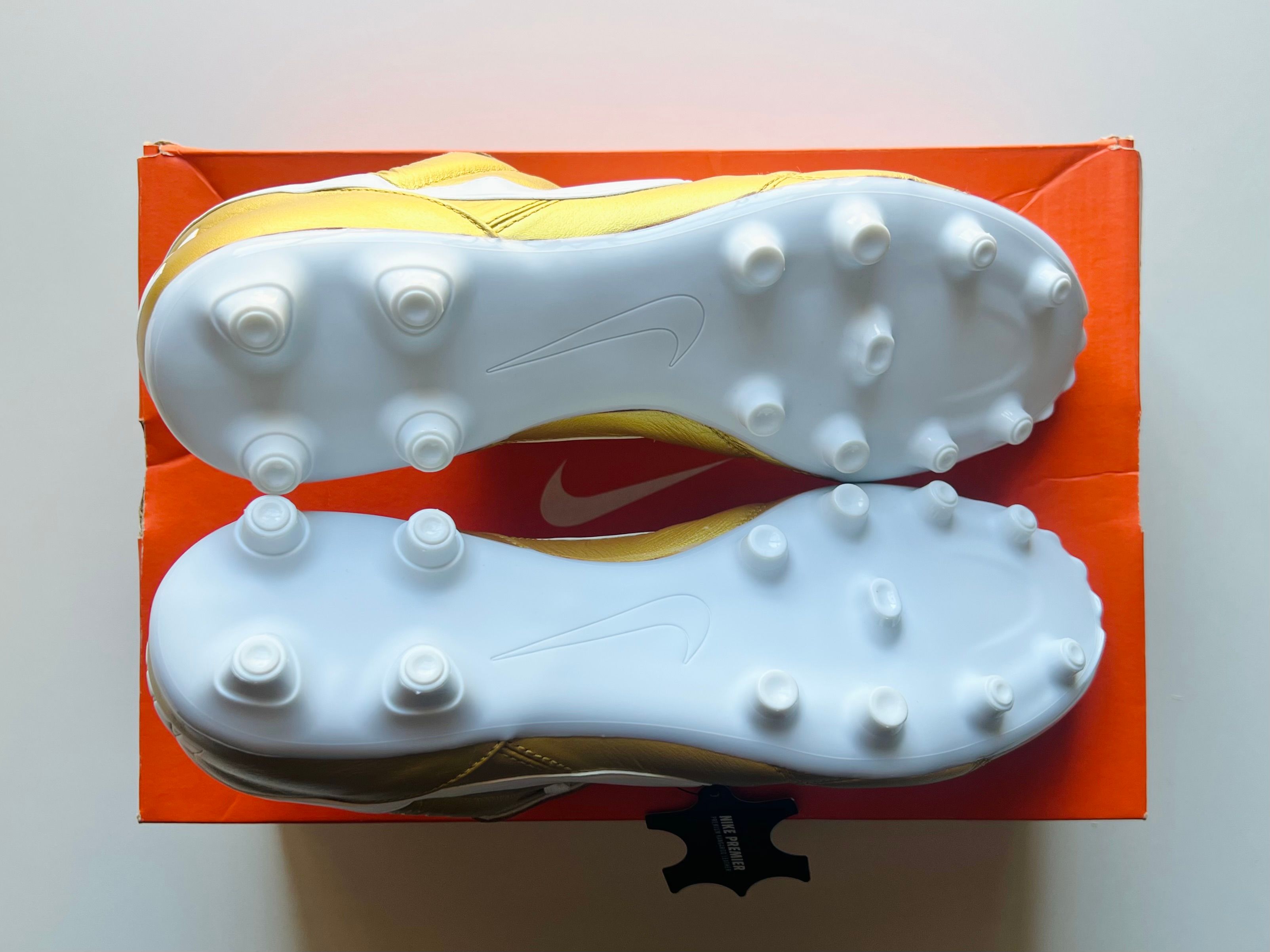 Nike Premier II FG - Metallic Vivid Gold / White