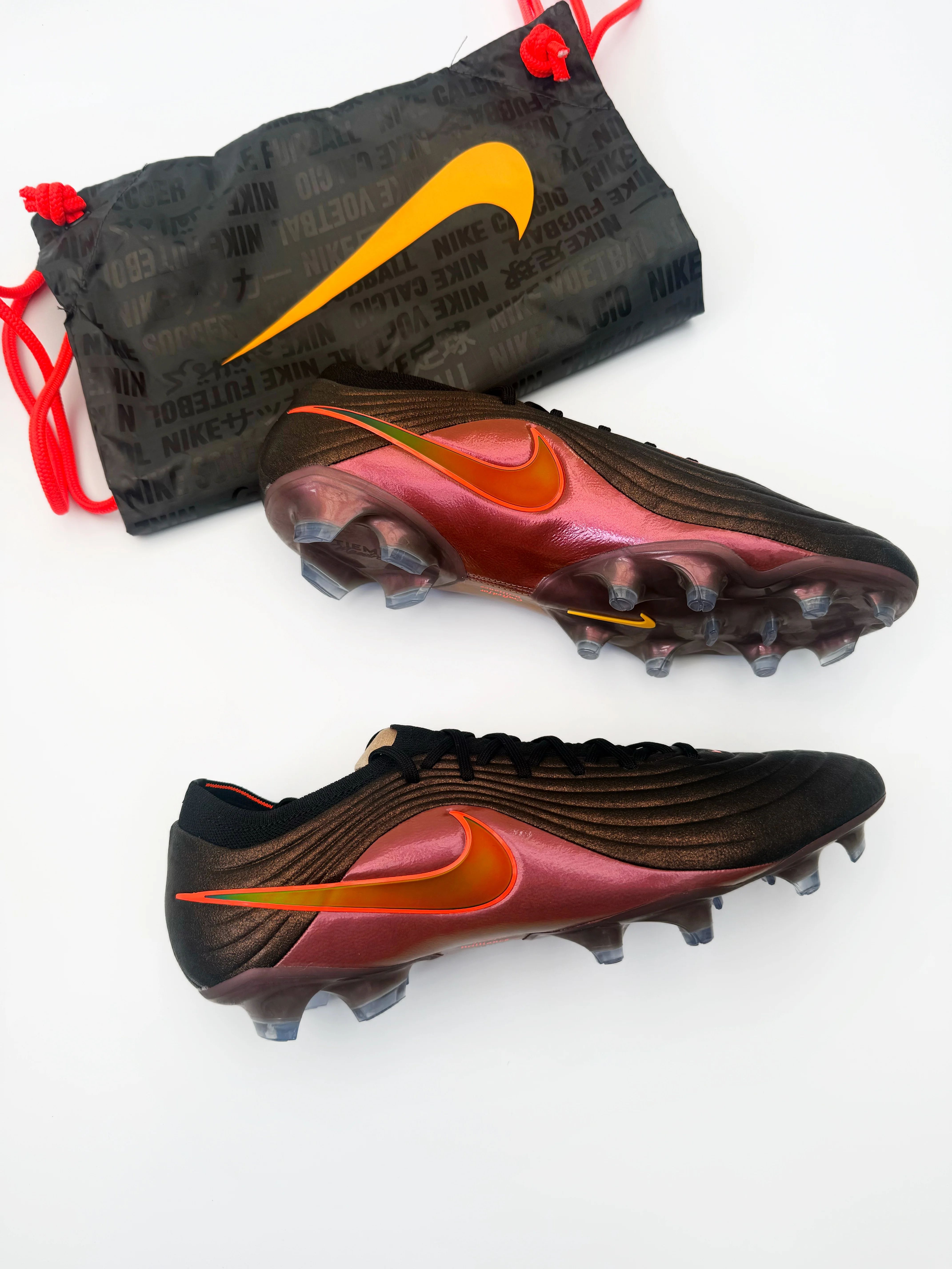 Nike Tiempo Maestro Elite Lv8 Heat up Pack Black/Hyper Crimson