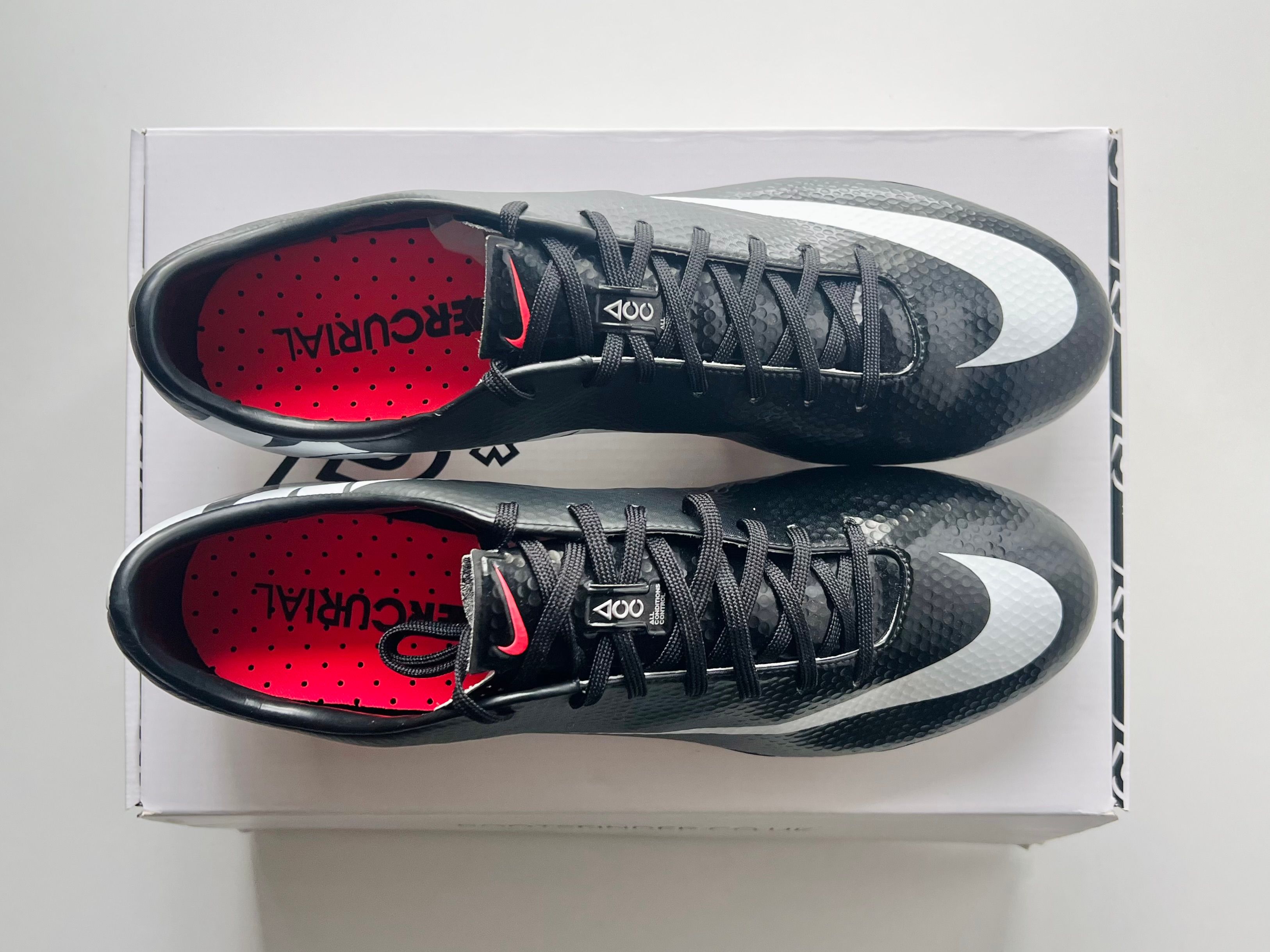 Nike Mercurial Vapor IX ACC SG Pro - Black / Dark Charcoal / Atomic Red / White