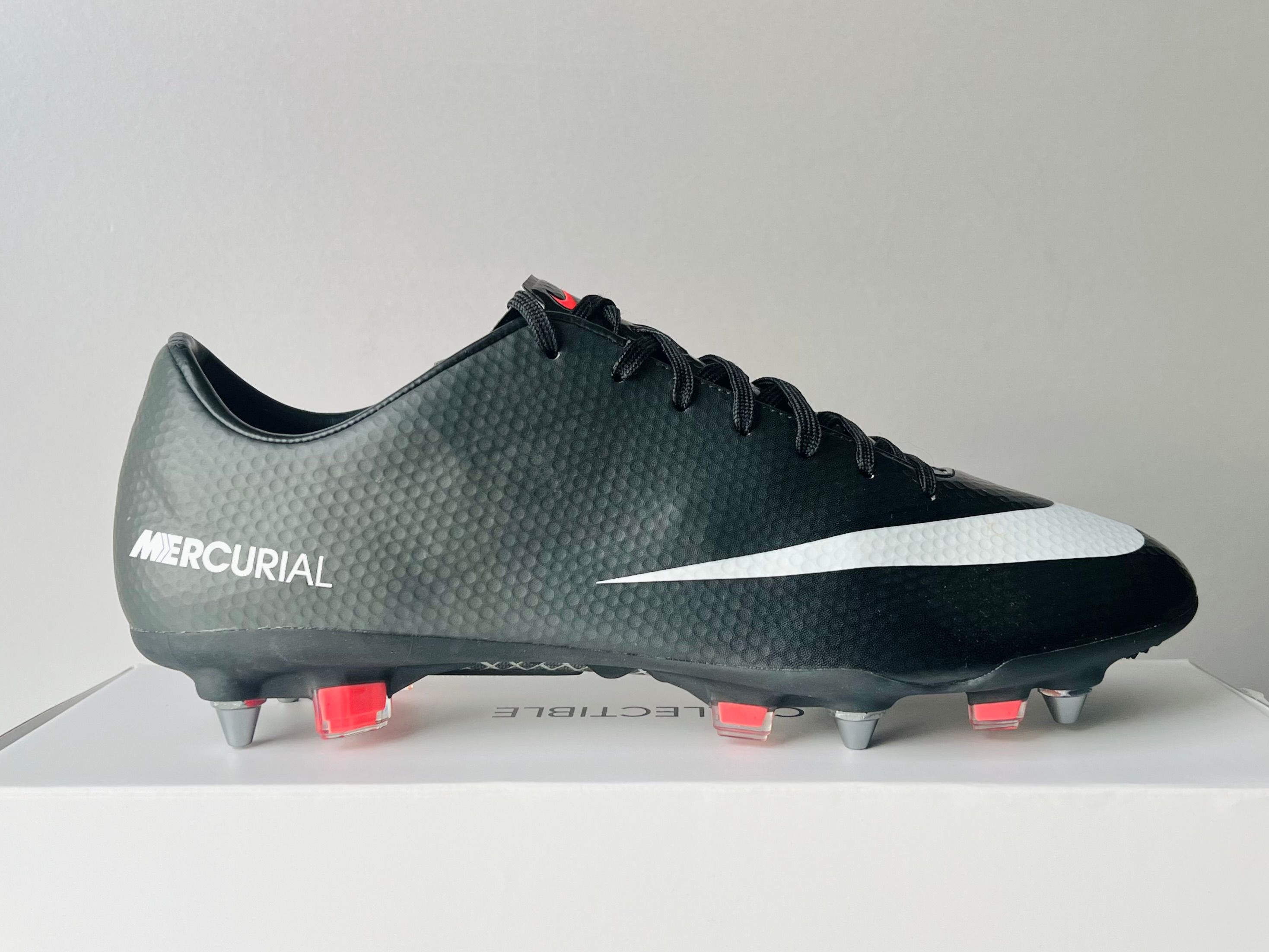 Nike Mercurial Vapor IX ACC SG Pro - Black / Dark Charcoal / Atomic Red / White