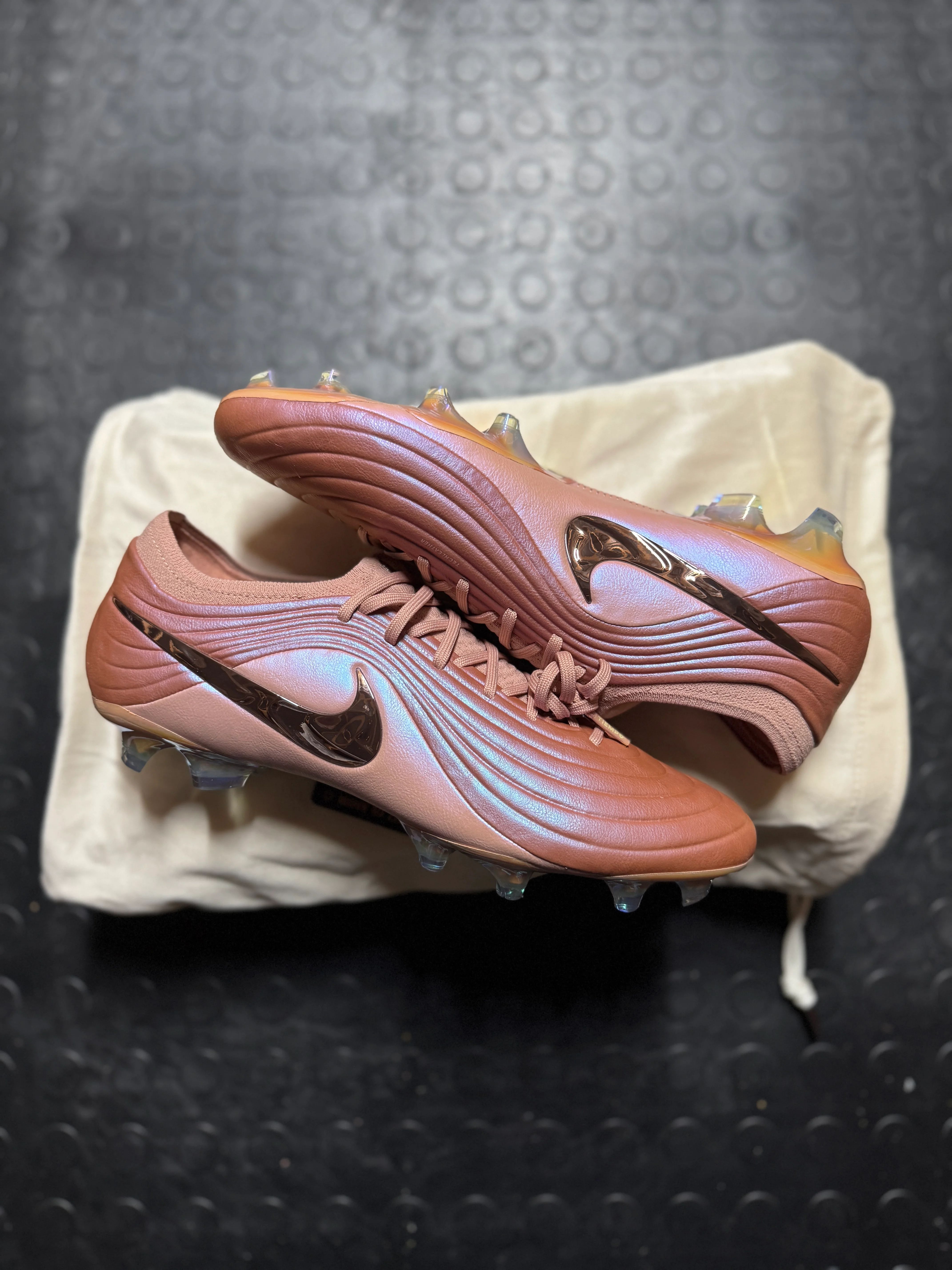 Nike Tiempo Maestro Elite FG - Pink / Silver