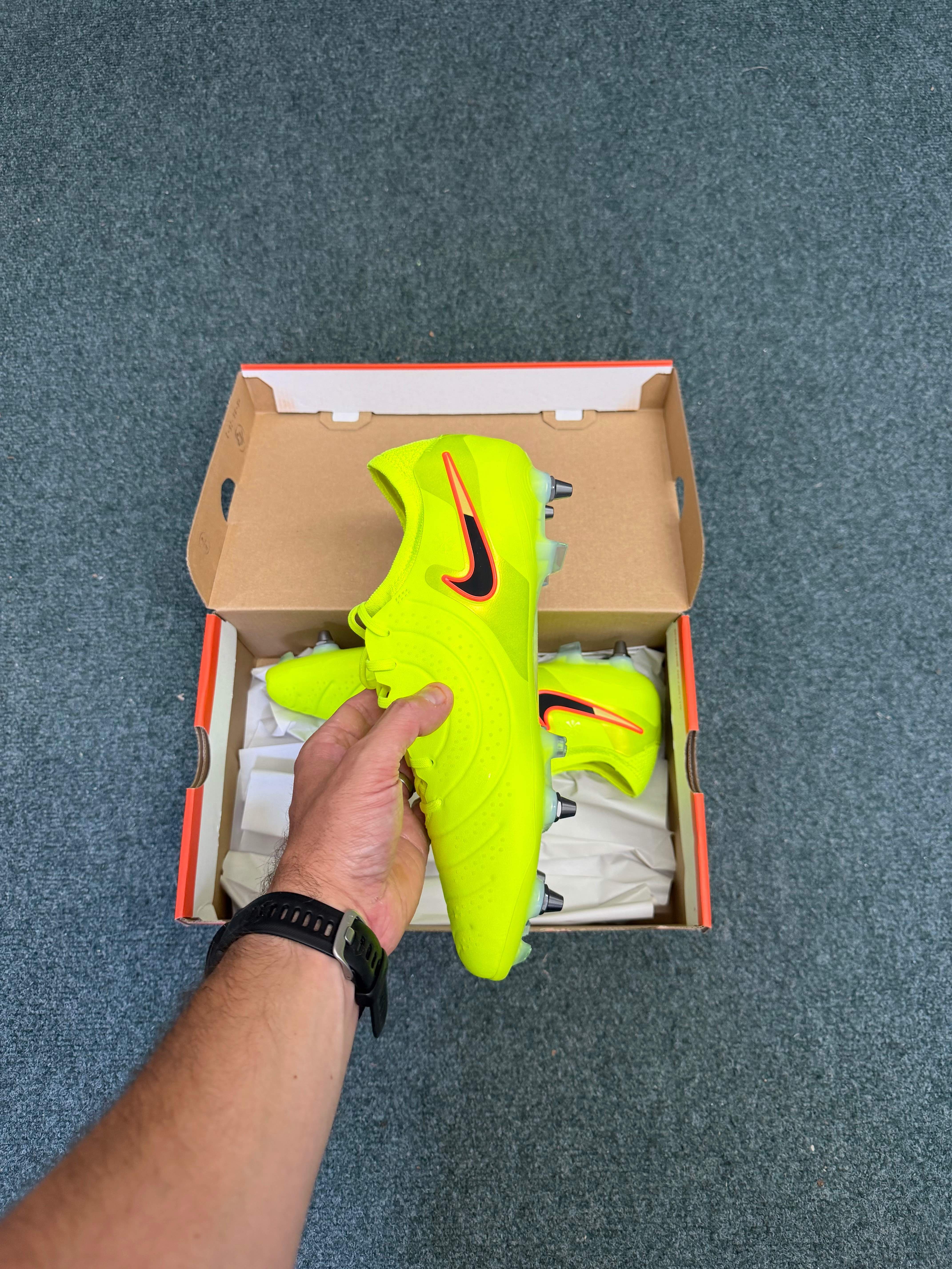 Nike Tiempo Legend 10 Elite SG Pro Player