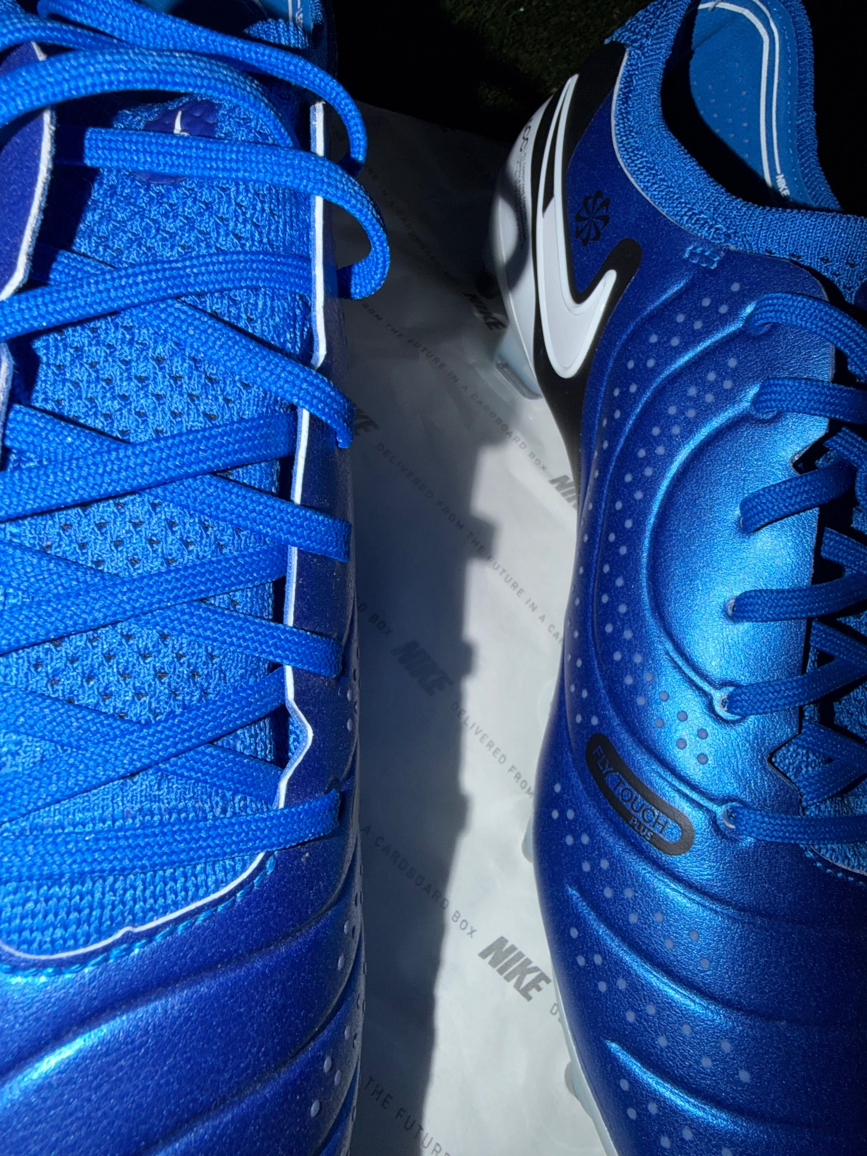 Nike Tiempo Legend 10 Elite SG-PRO Player Edition Blue / White