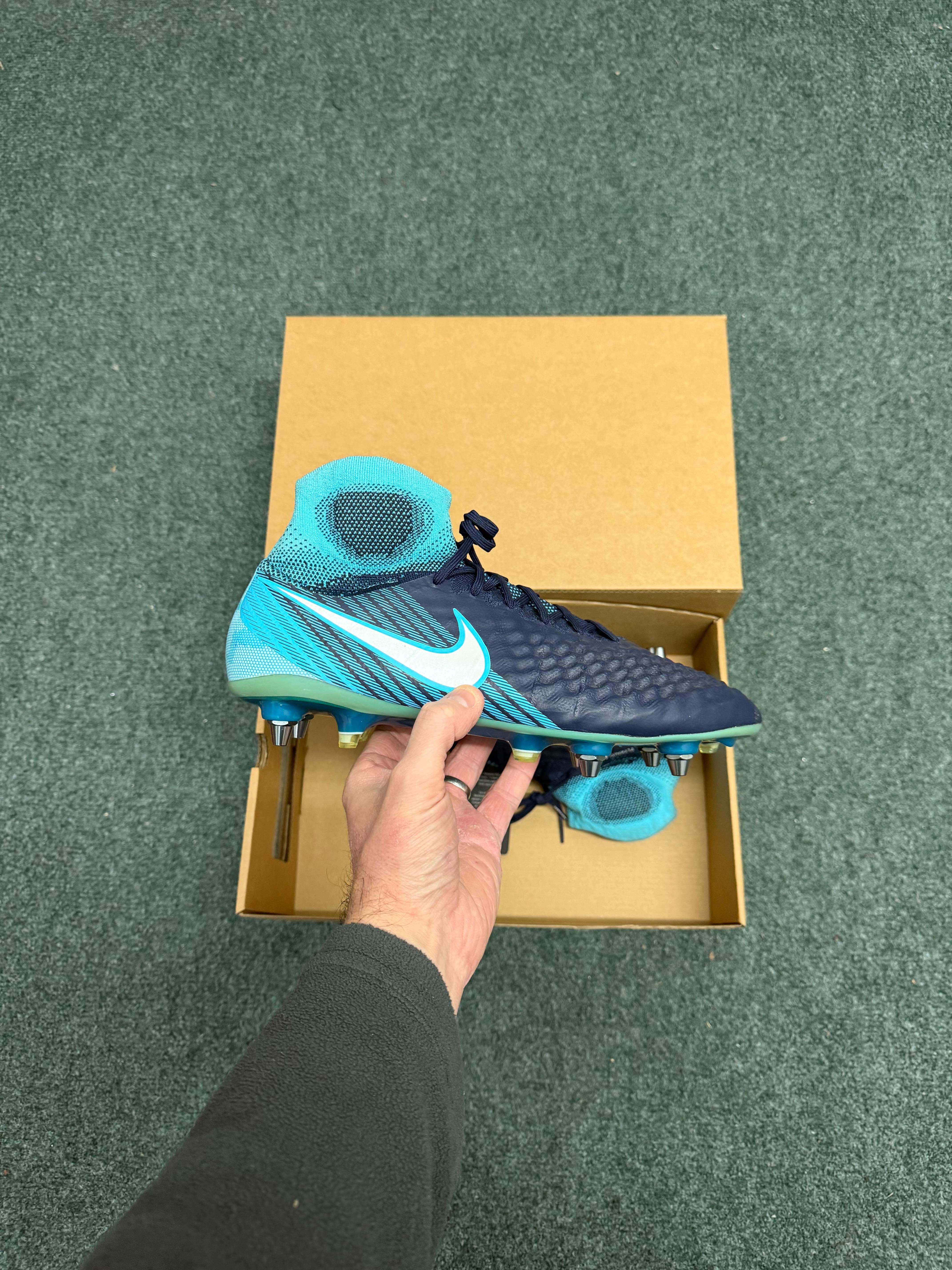 Nike Magista Obra 2 SG Pro