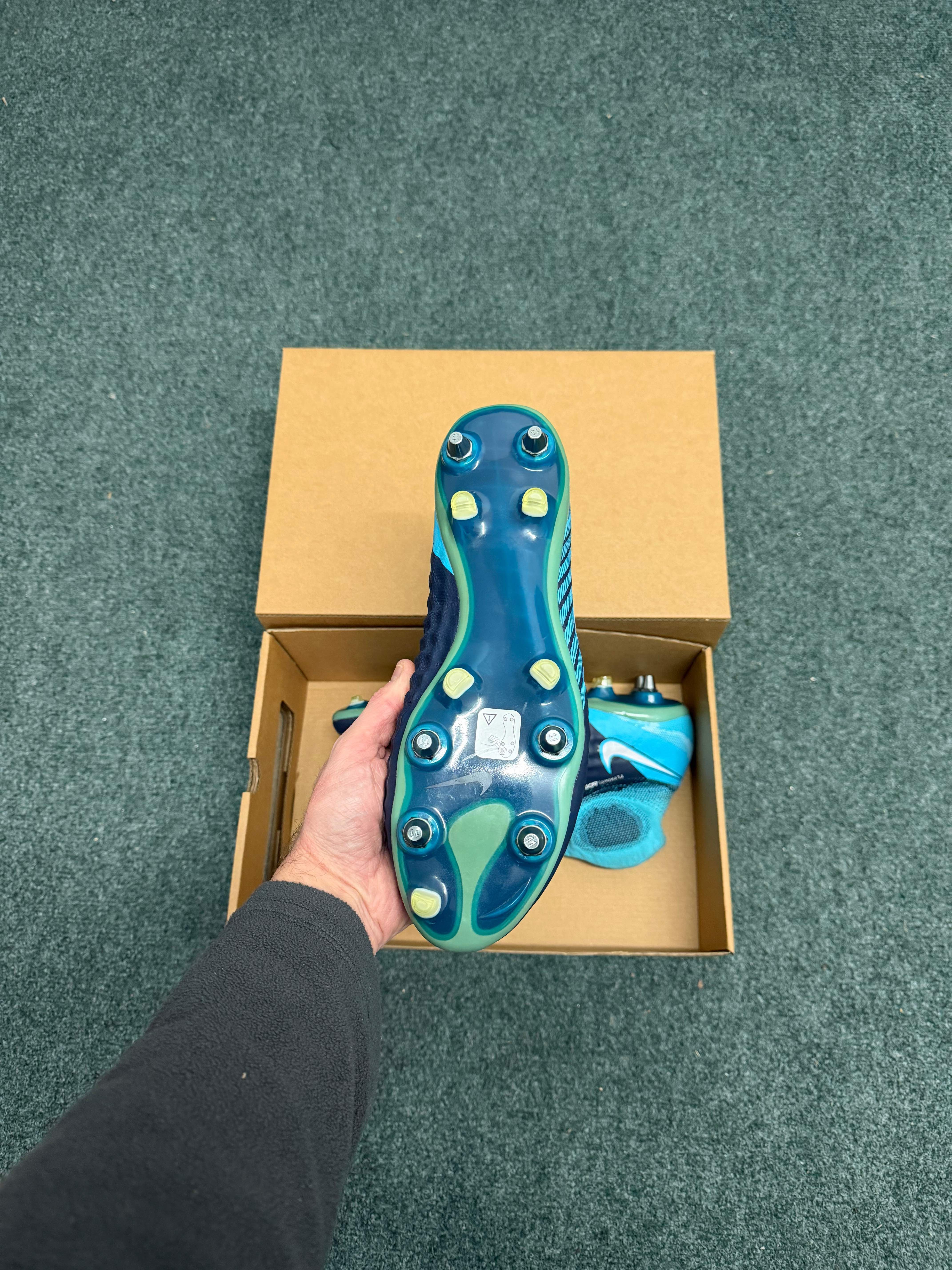 Nike Magista Obra 2 SG Pro