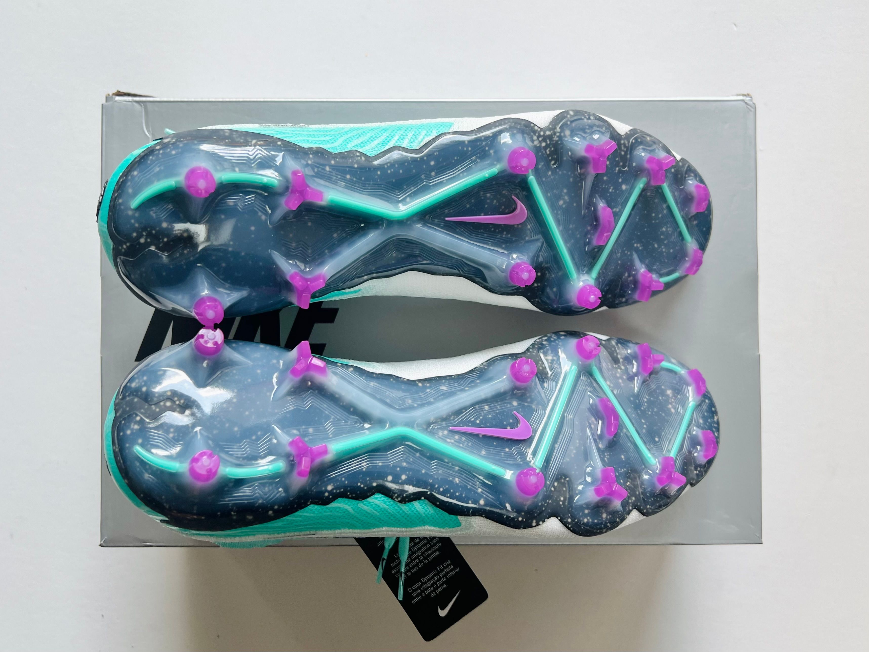 Nike Phantom GX Elite DF Peak Ready Pack - Hyper Turquoise / Fuchsia / Black FG