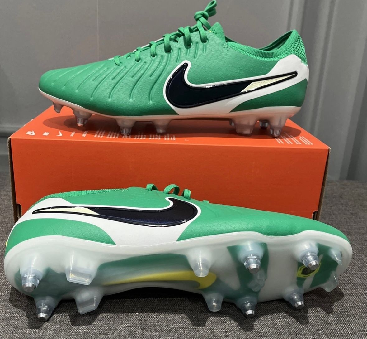 Nike Tiempo Legend 10 Elite SG-Pro AC LV8 Player Edition - Stadium Green