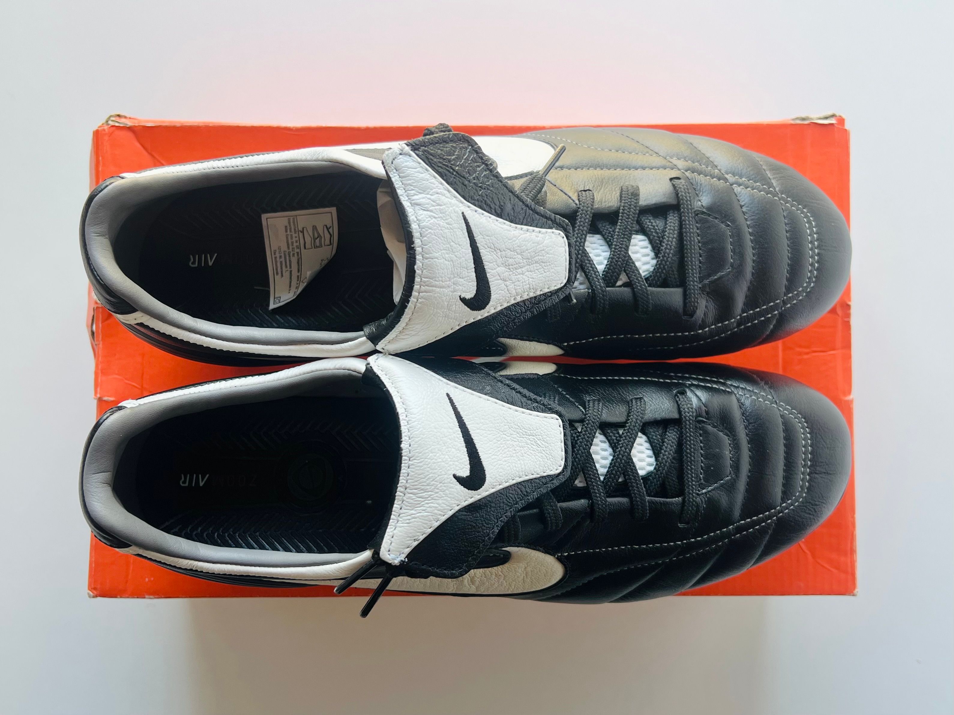 Nike Tiempo Air Legend FG Black / White / Silver
