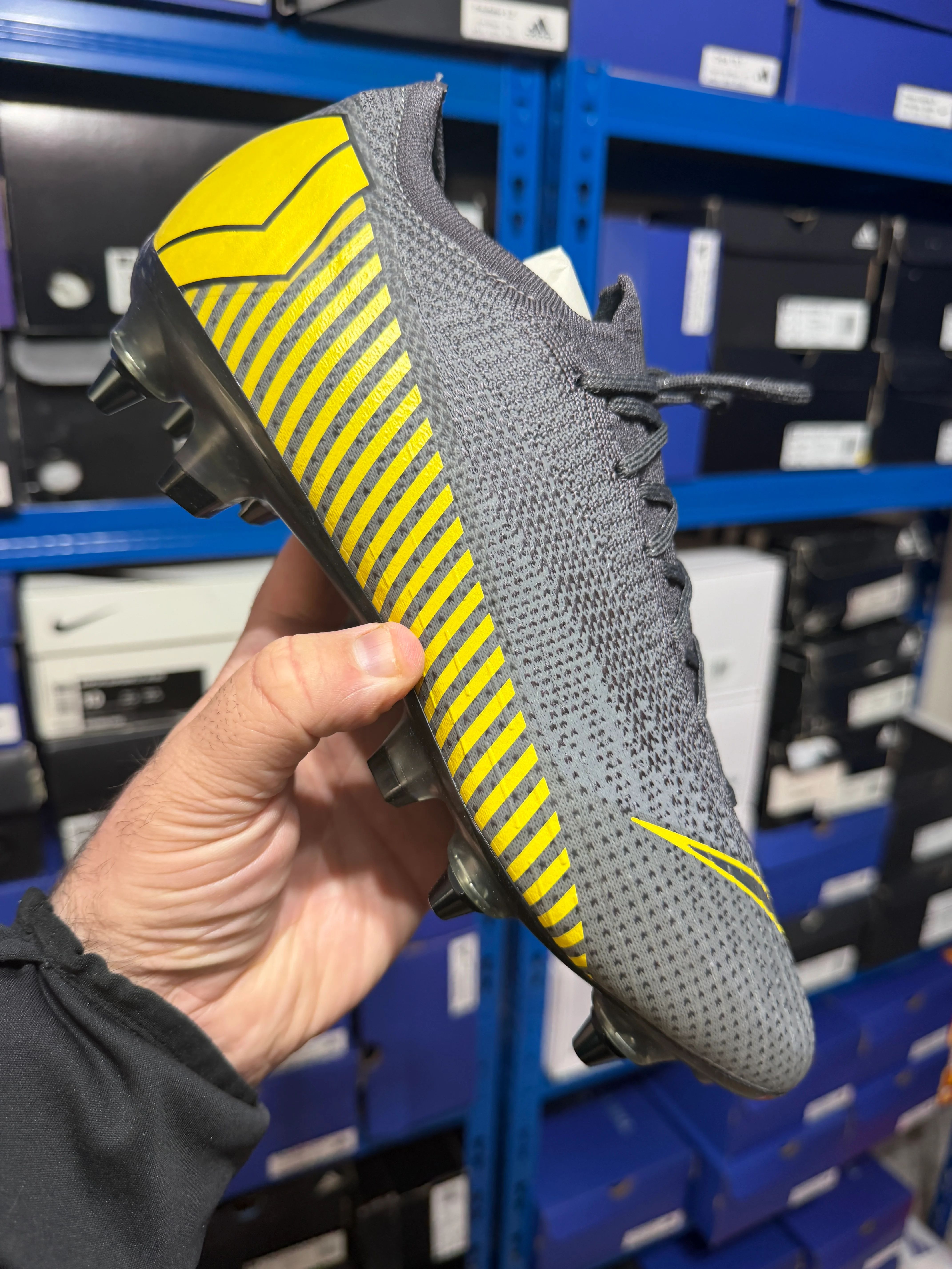 Nike Mercurial Vapor XII SG