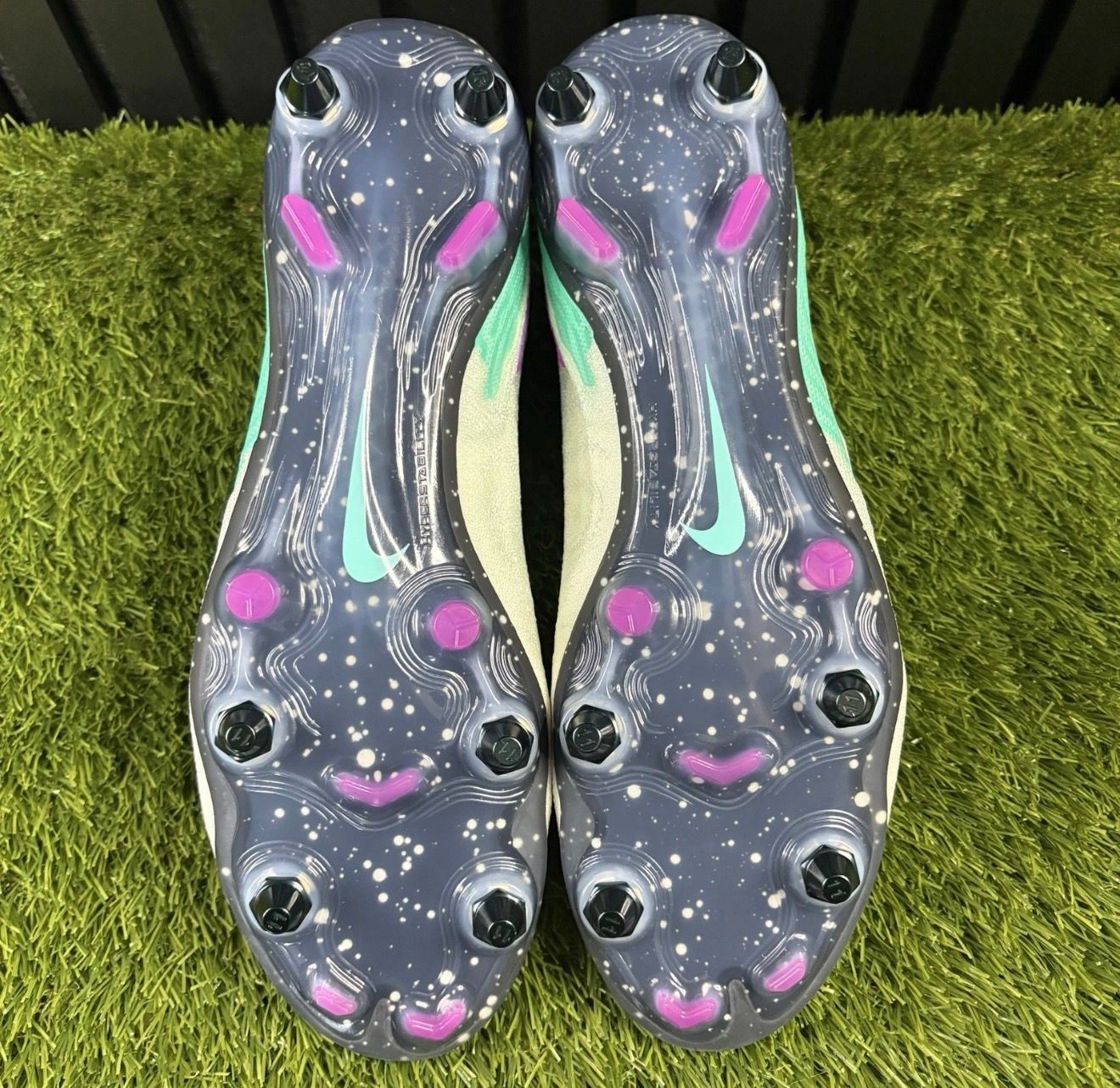 Nike Phantom GX Elite SG Pro Player Edition 