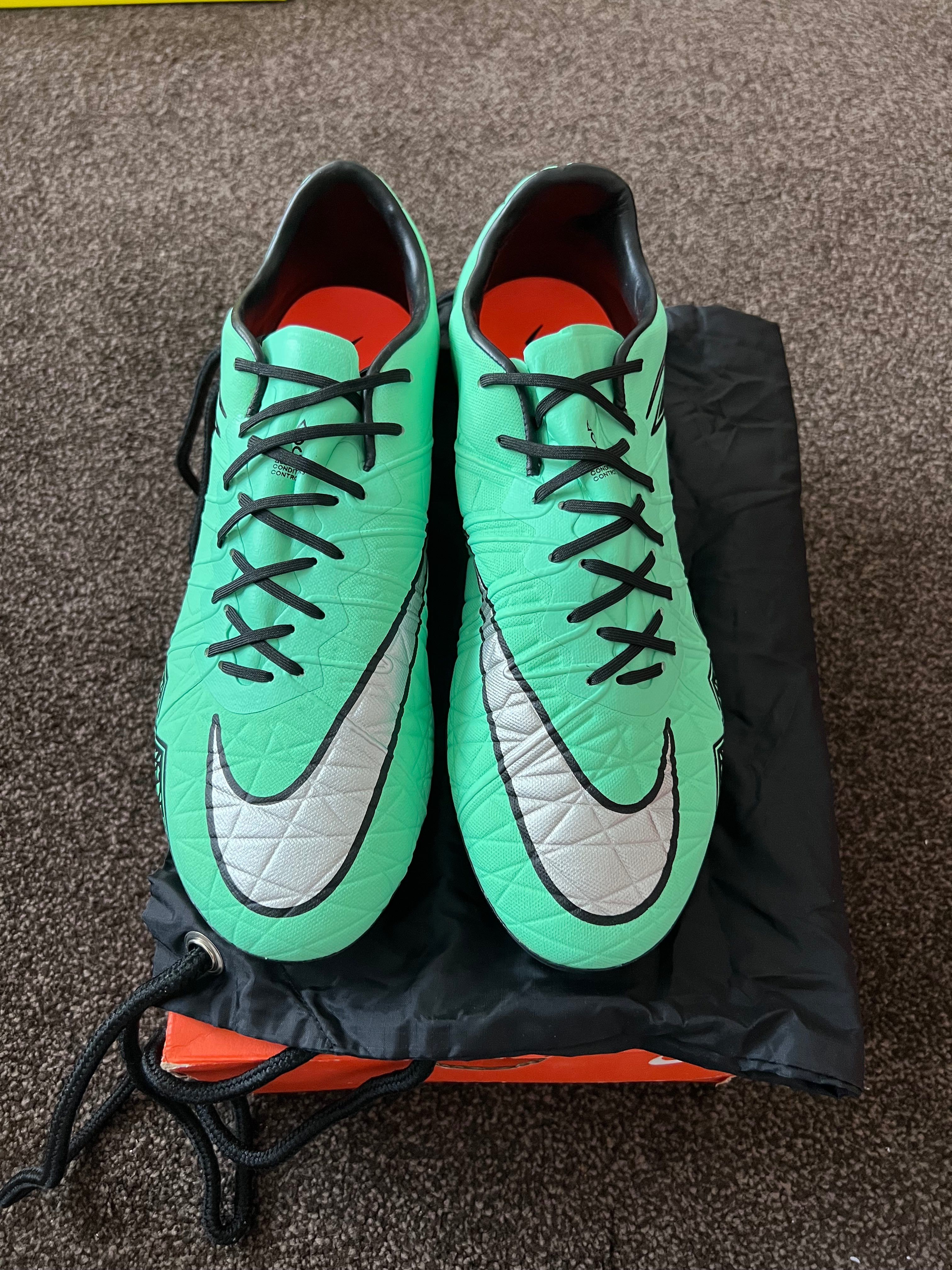 Nike Hypervenom Phinish SG Pro Player Edition