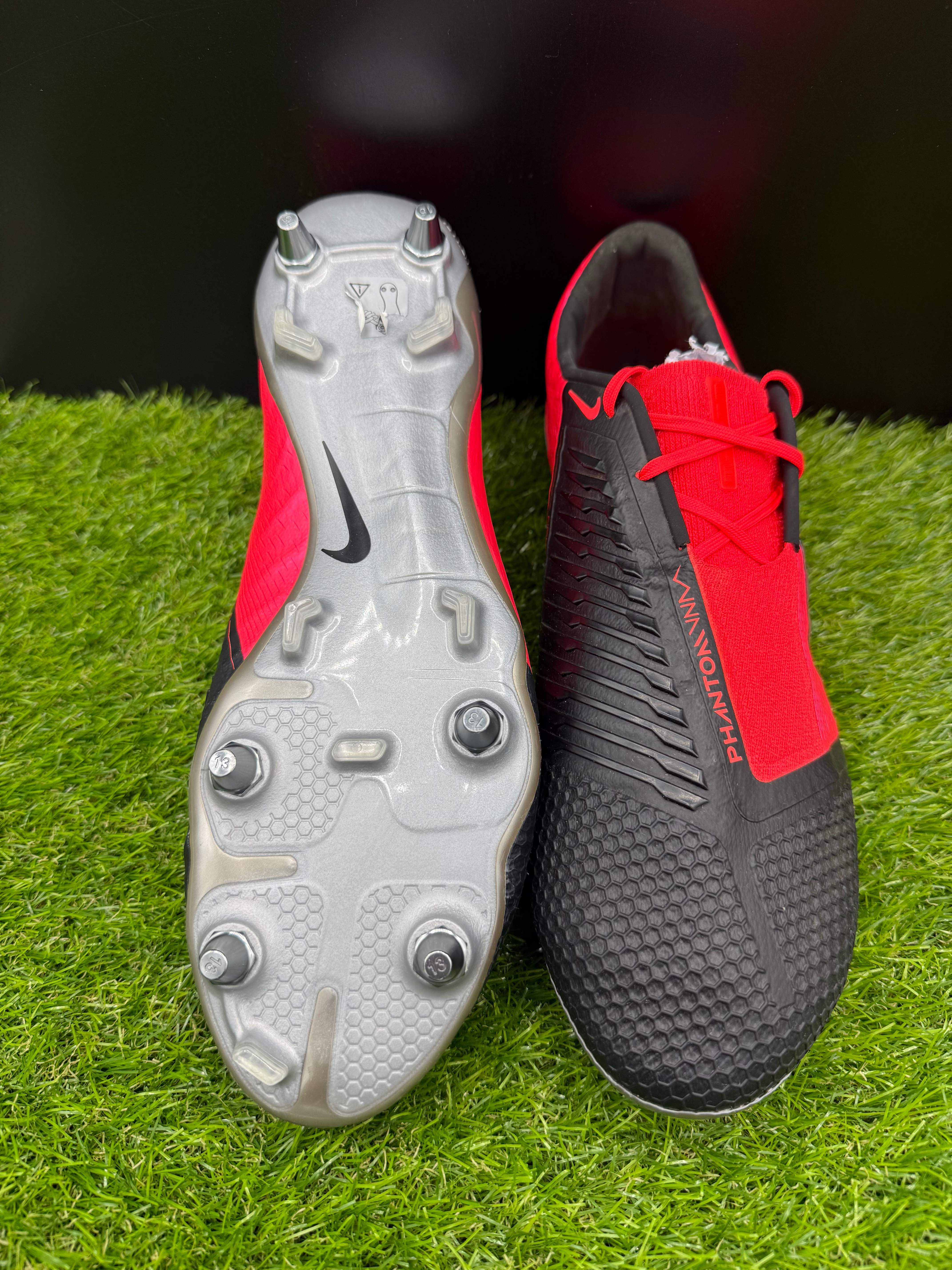 Nike Phantom Venom Elite SG-Pro