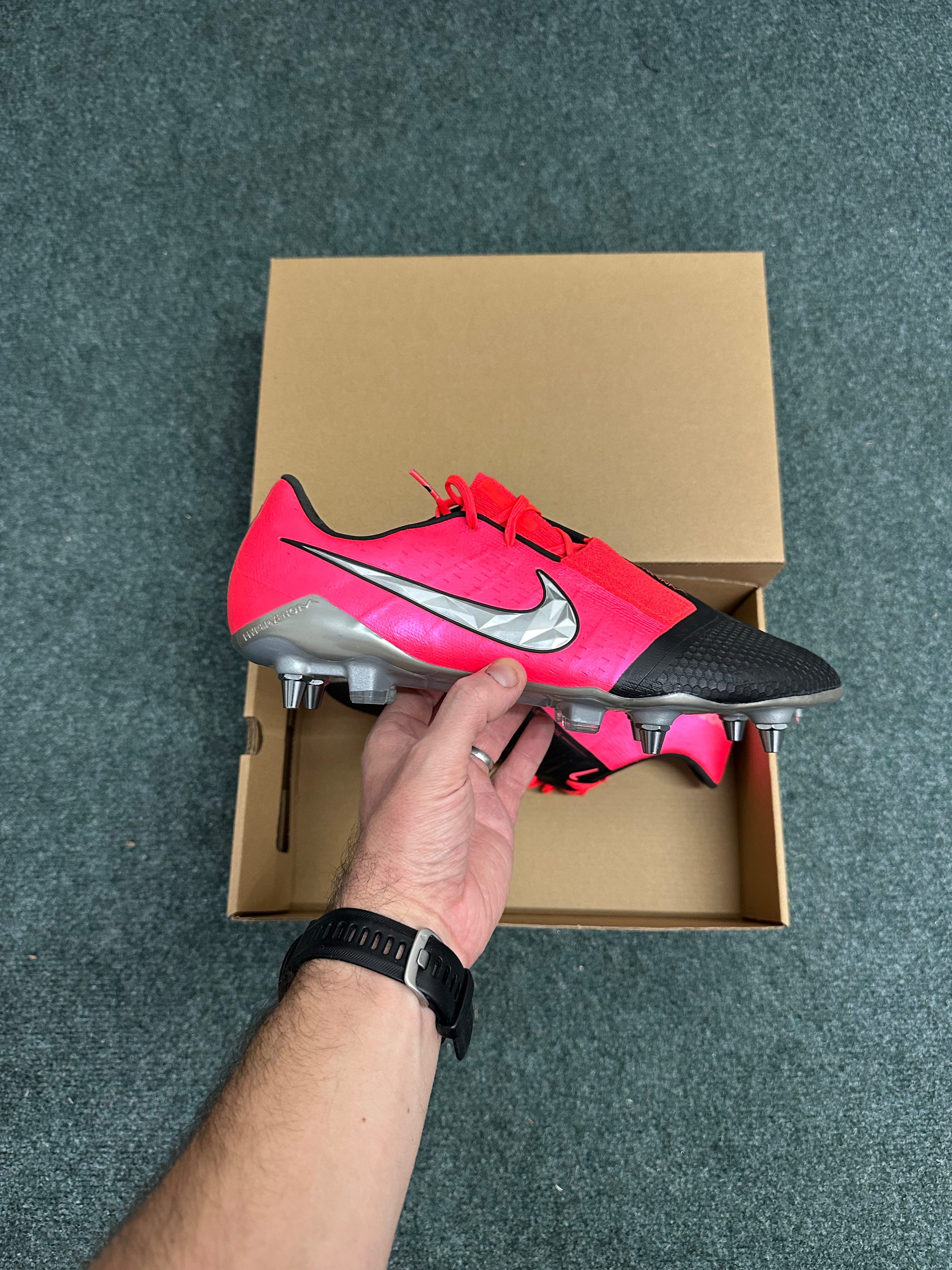 Nike Phantom VNM Elite SG Pro