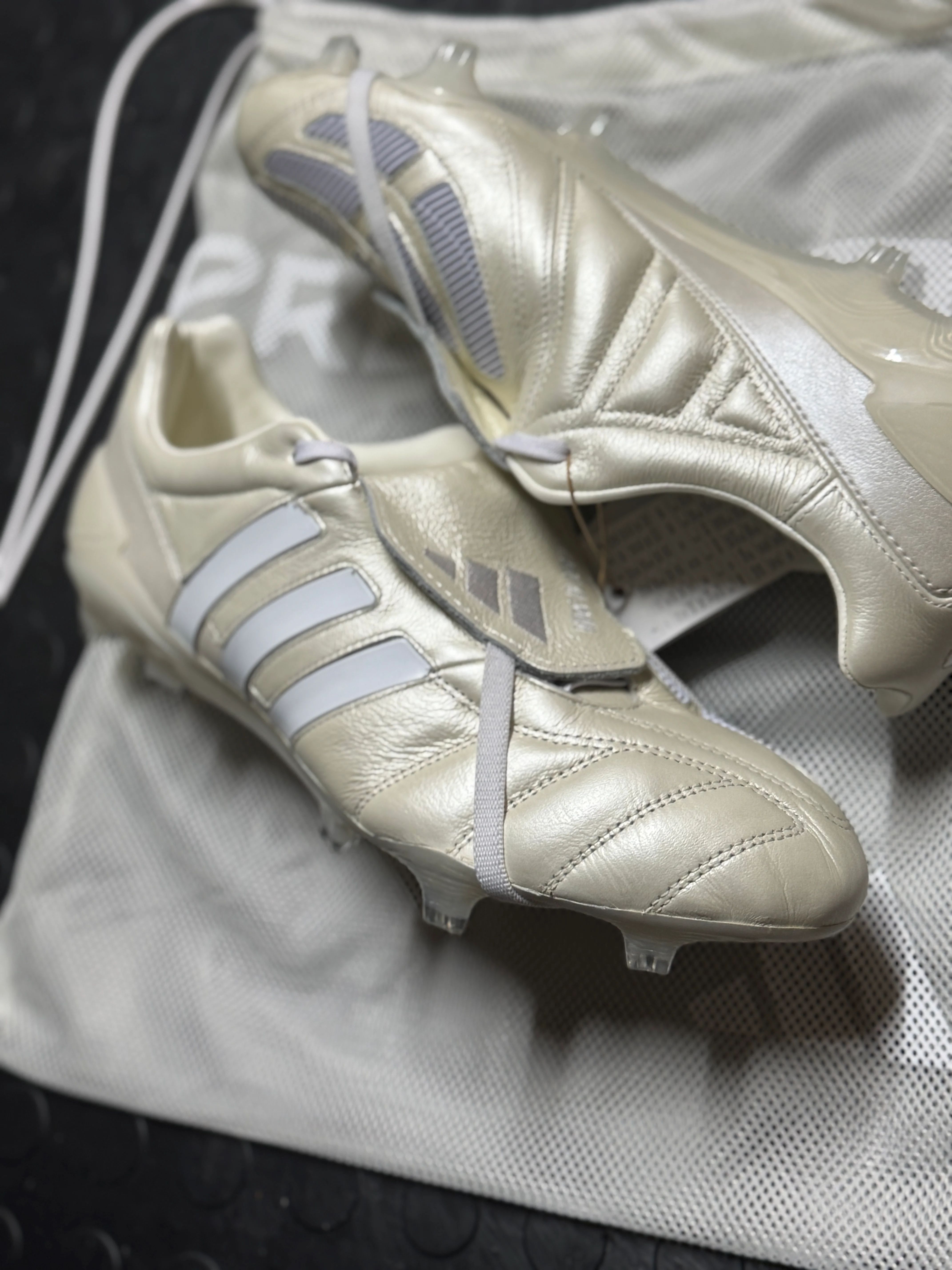 Adidas Predator Mania MIG FG - Off white