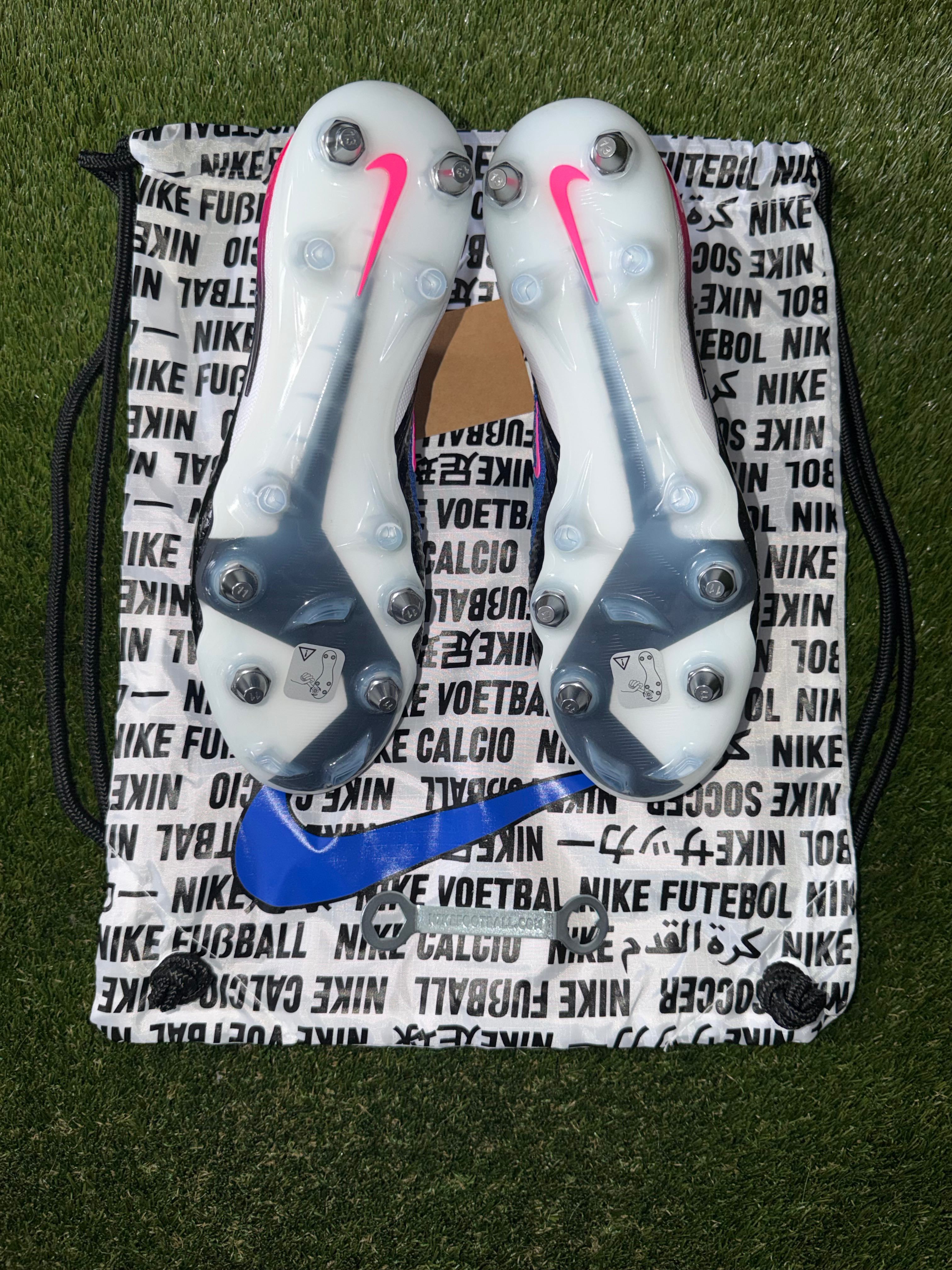 Nike Phantom 6 Elite SG Blue / White Attack Pack