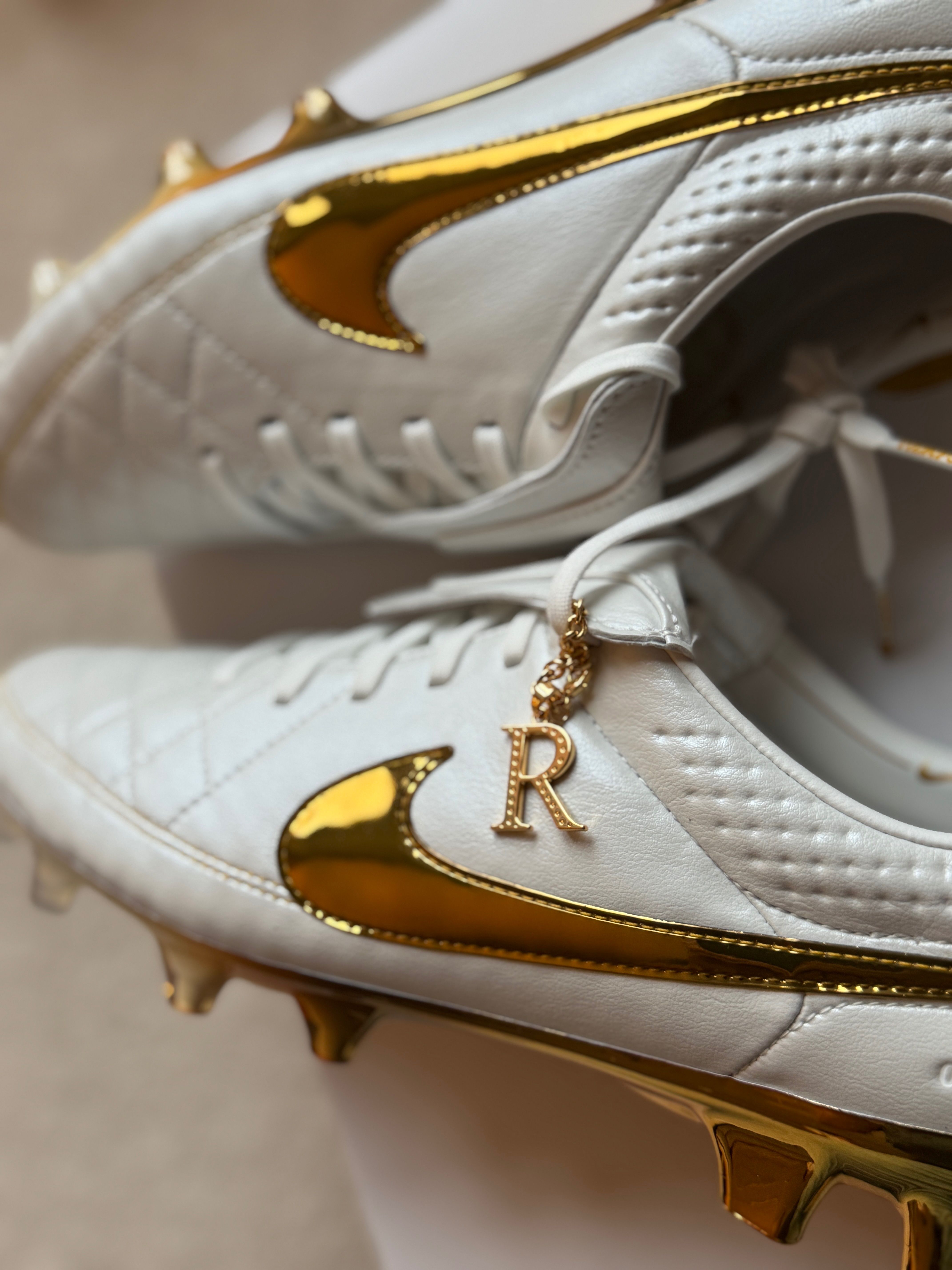 Nike Tiempo Legend ‘R10’ Regen FG - White / Gold