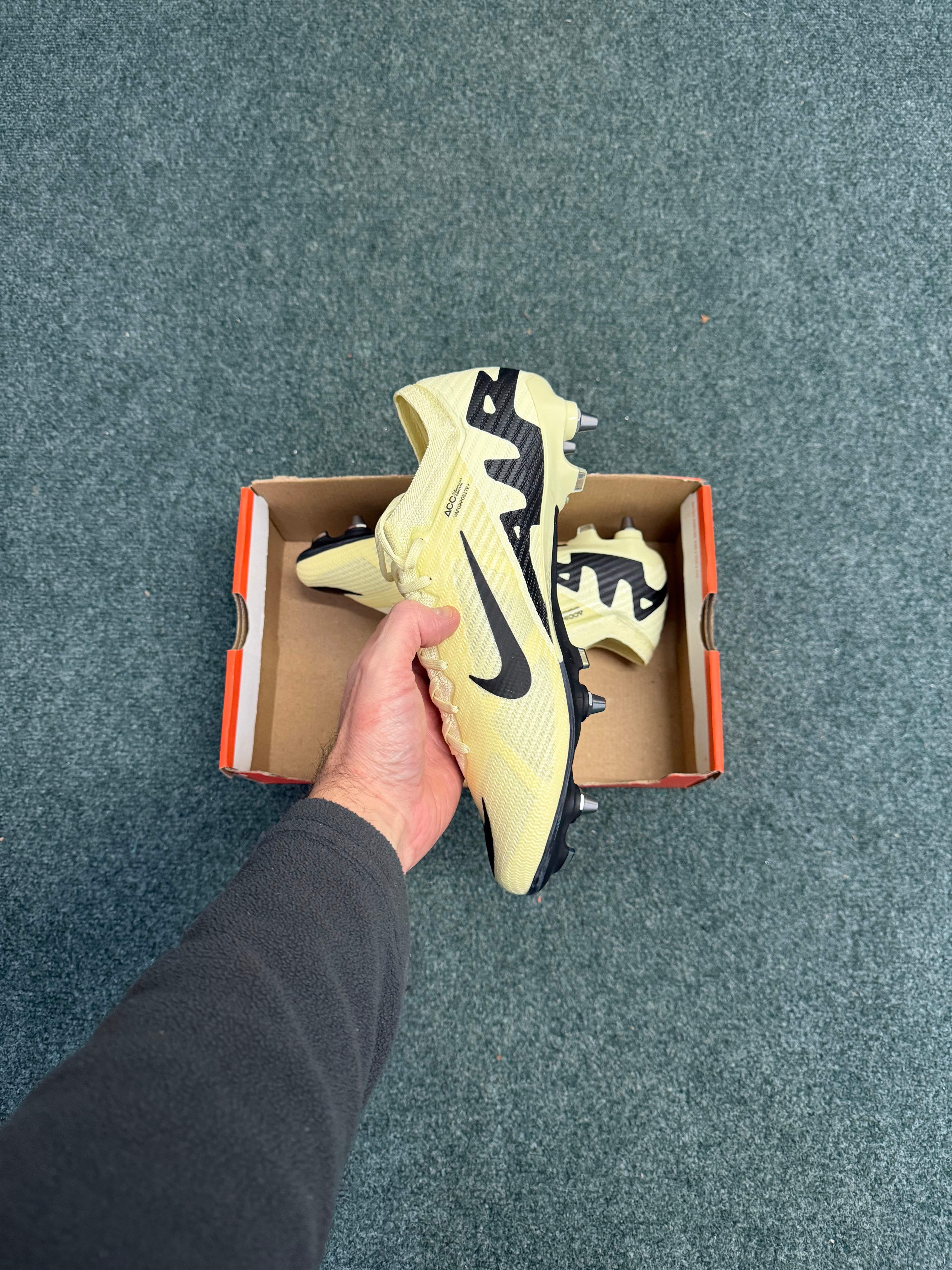 Nike Air Zoom Vapor 15 Elite SG Pro Player