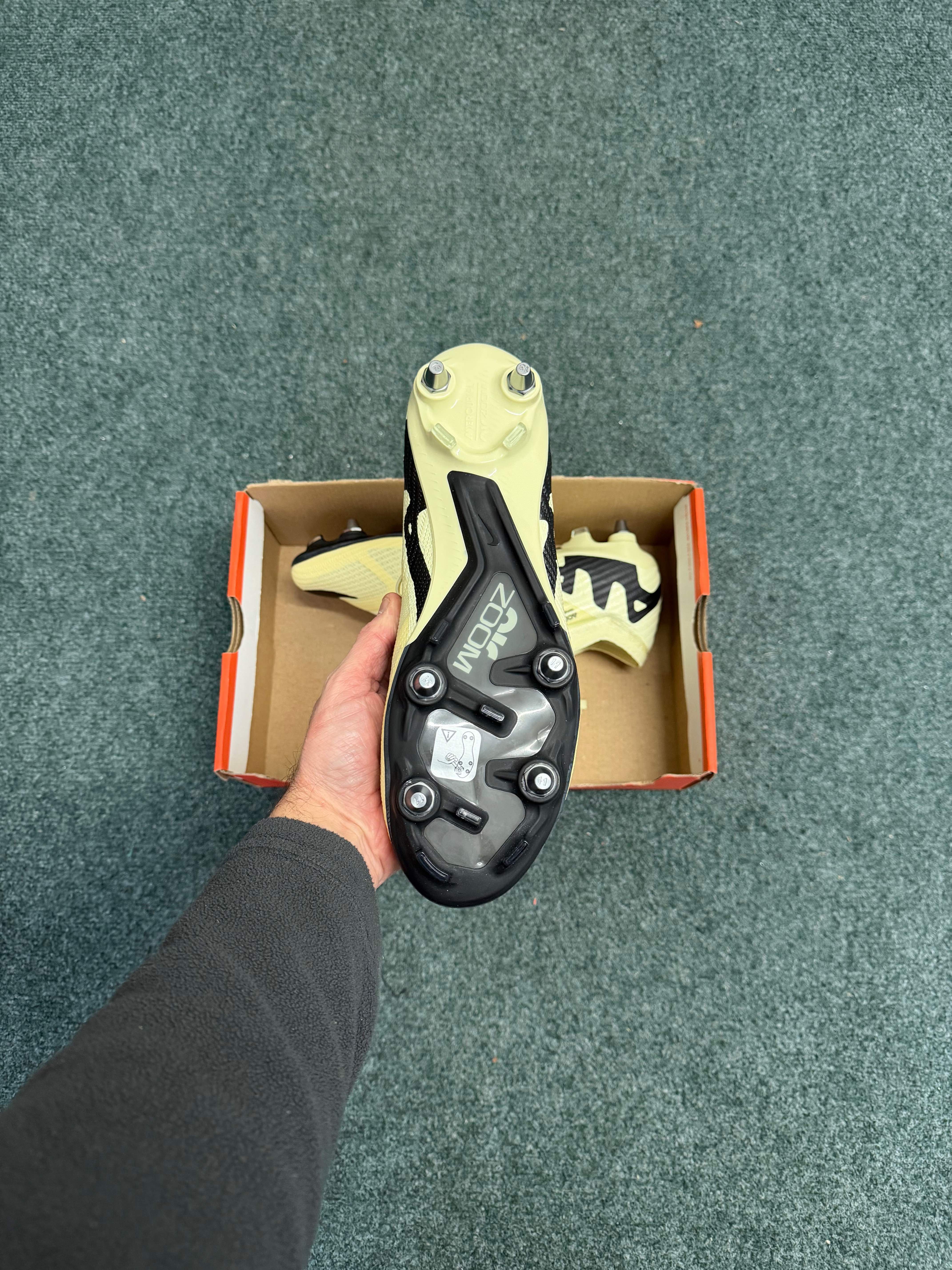 Nike Air Zoom Vapor 15 Elite SG Pro Player