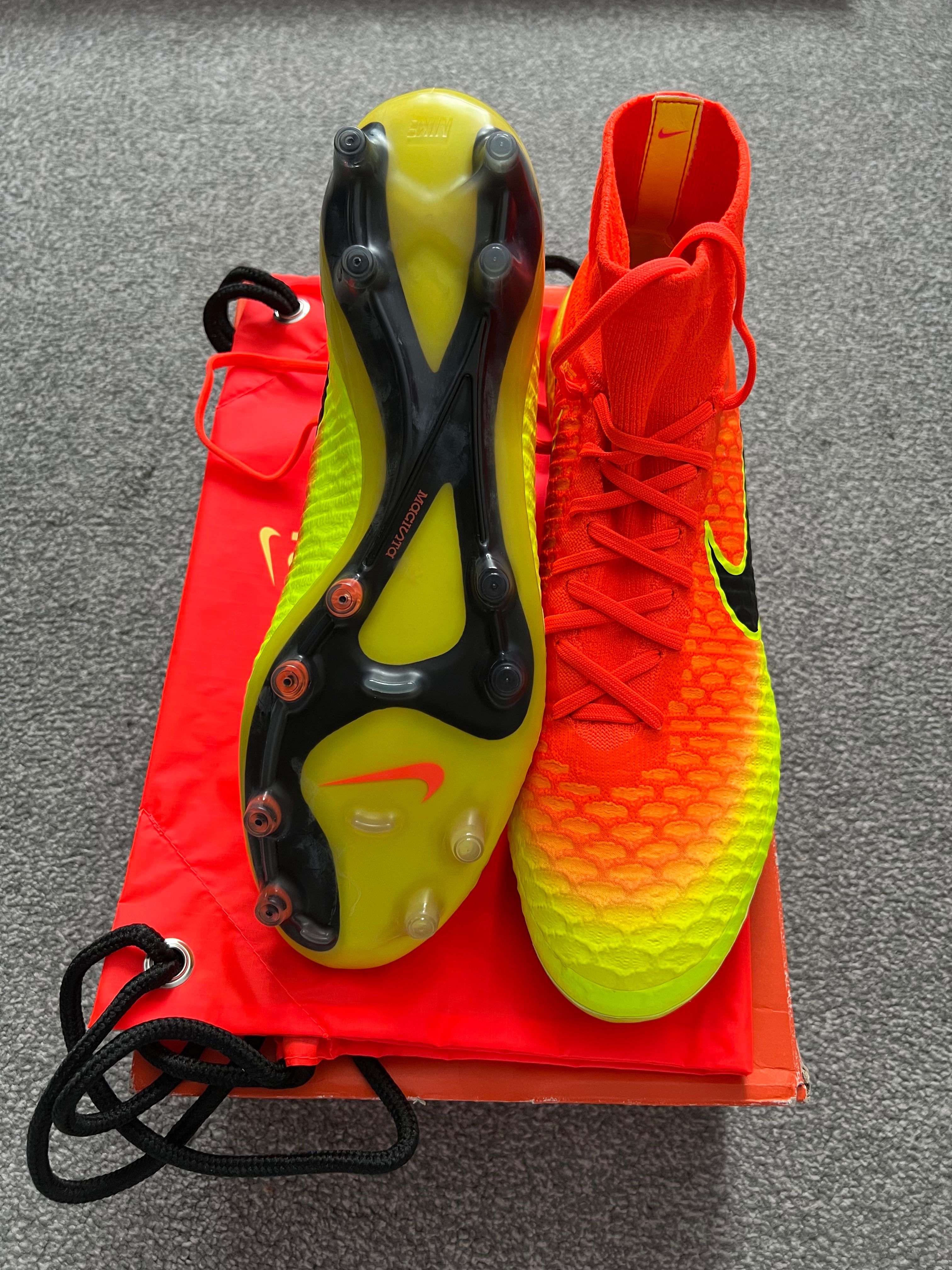 Nike Magista Obra FG Orange/Yellow Player Edition 
