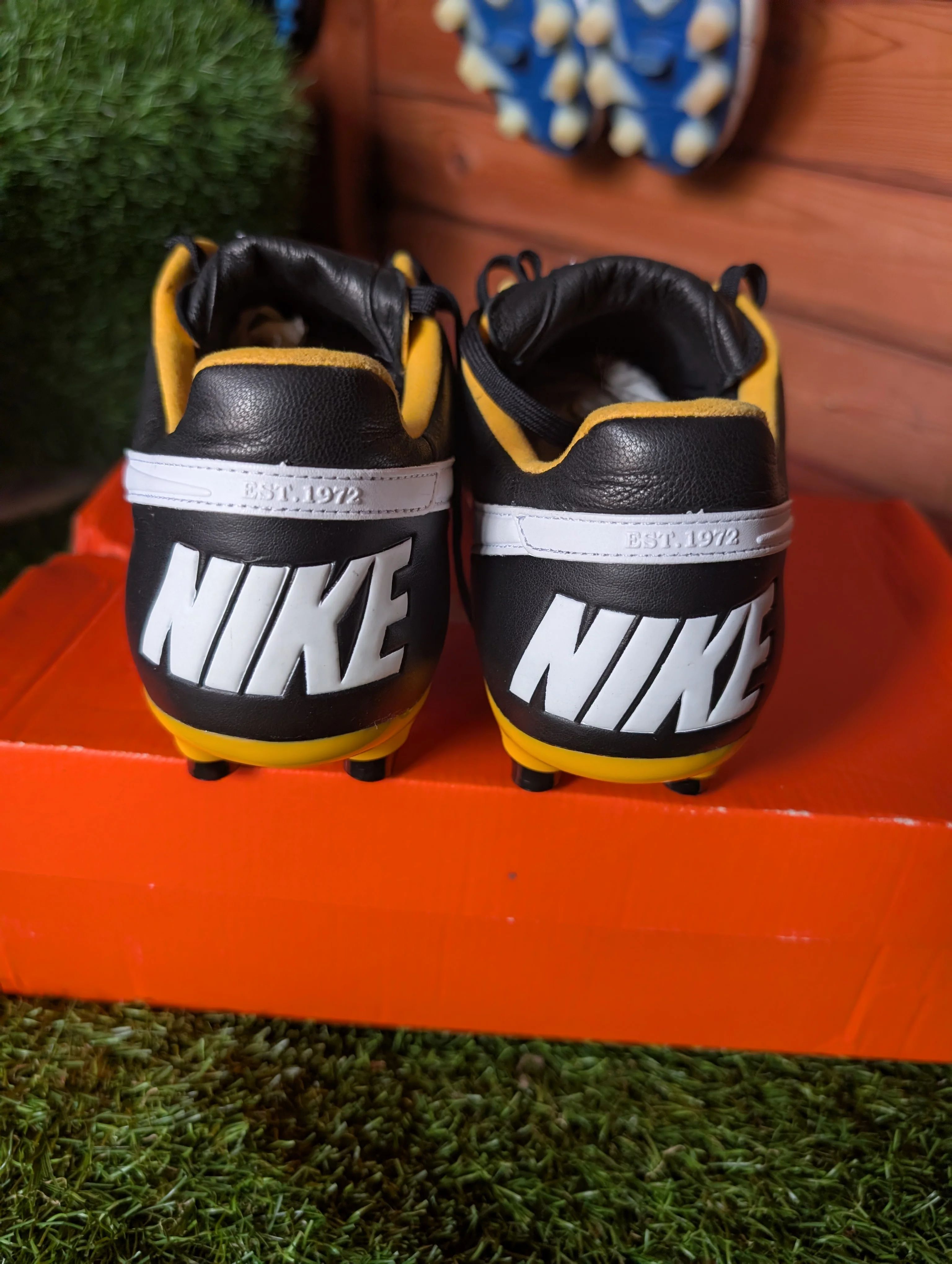 Nike Premier 1994 rereleased by Nike in 2020 rare boot. Brand New unworn Size 8.5 