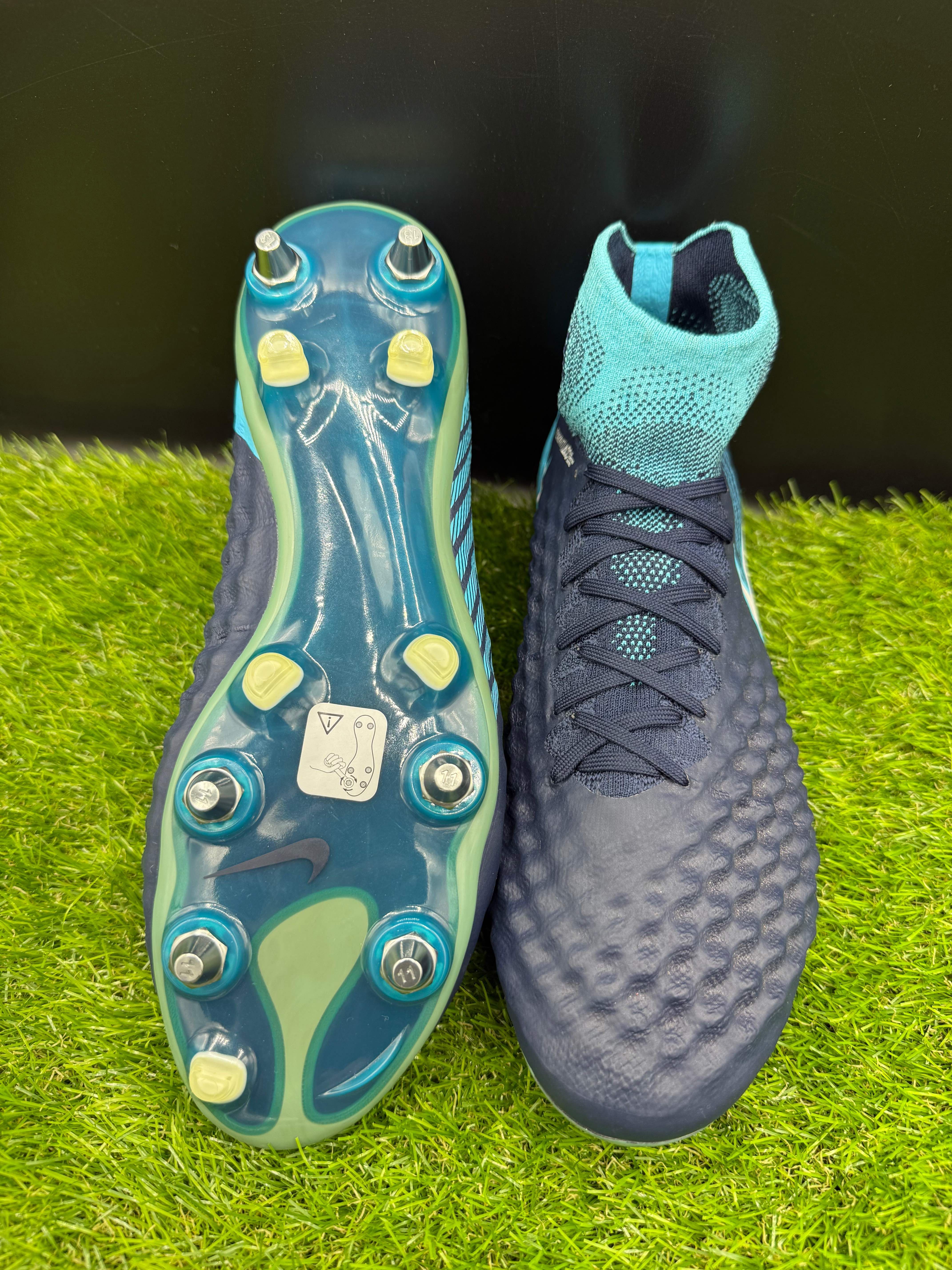 Nike Magista Obra Elite 2 SG-Pro