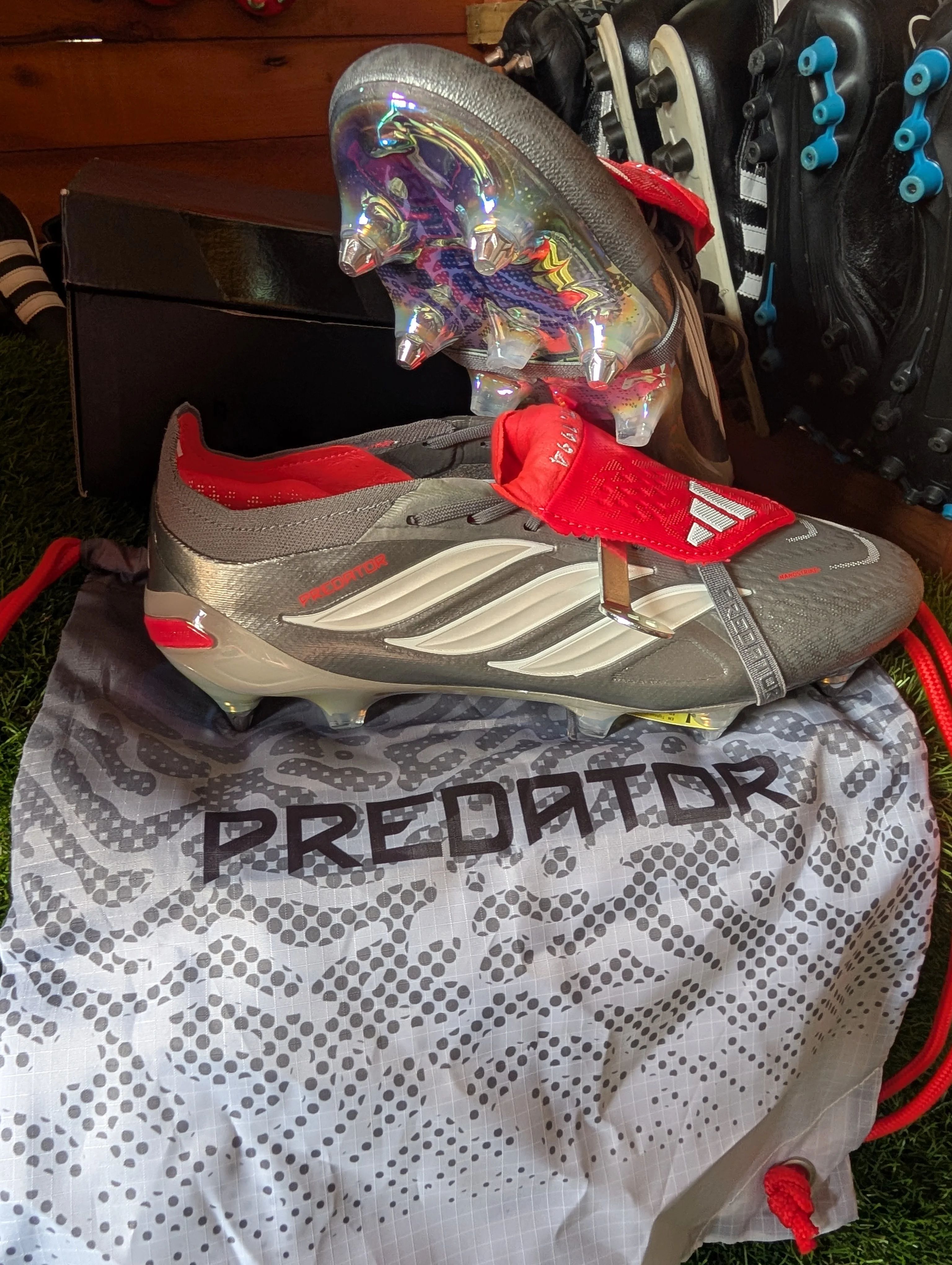 Adidas Predator Elite Grey Red SG Foldable Tongue in Size 10 Box/Bag 