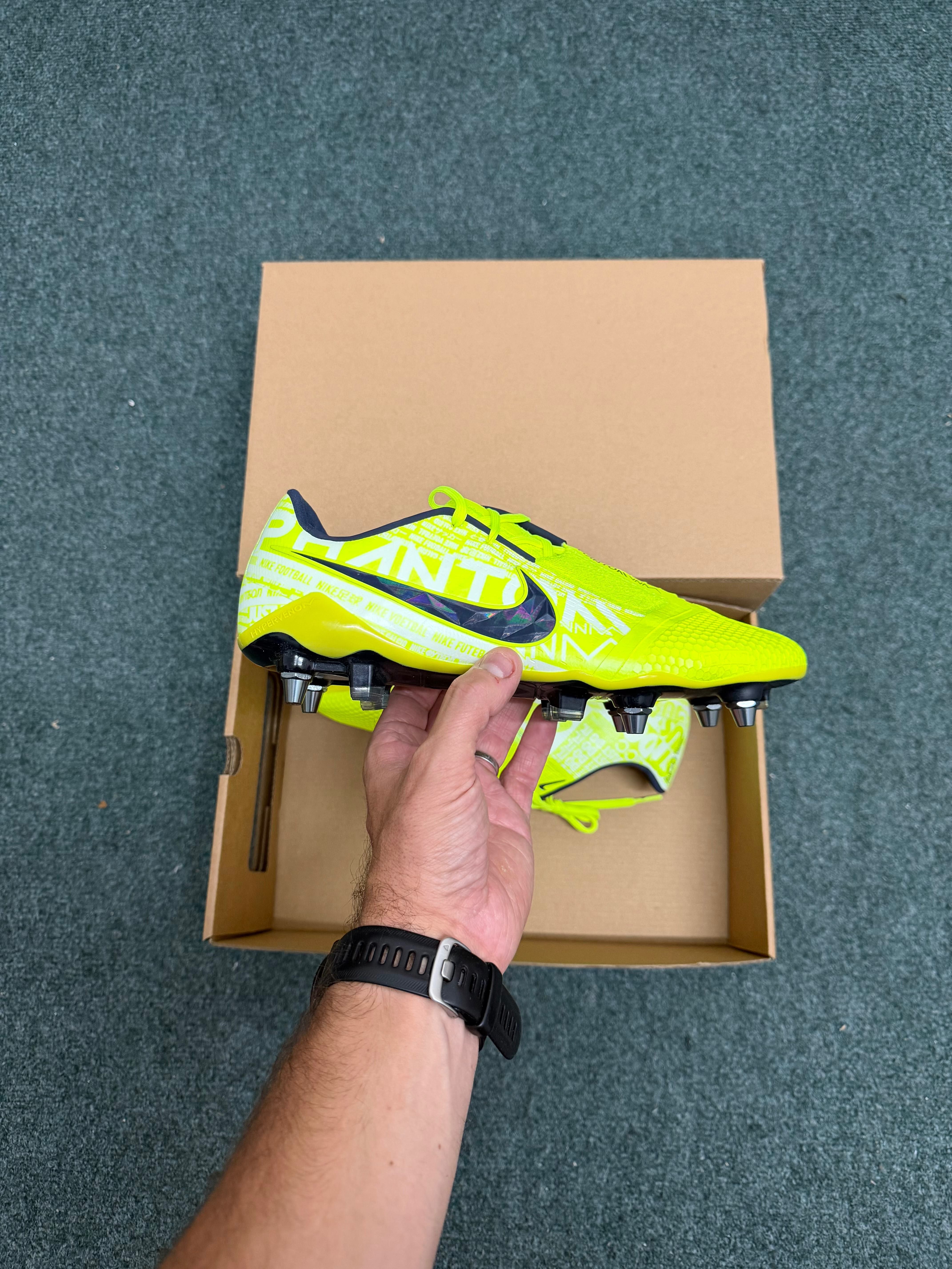 Nike Phantom VNM Elite SG-Pro