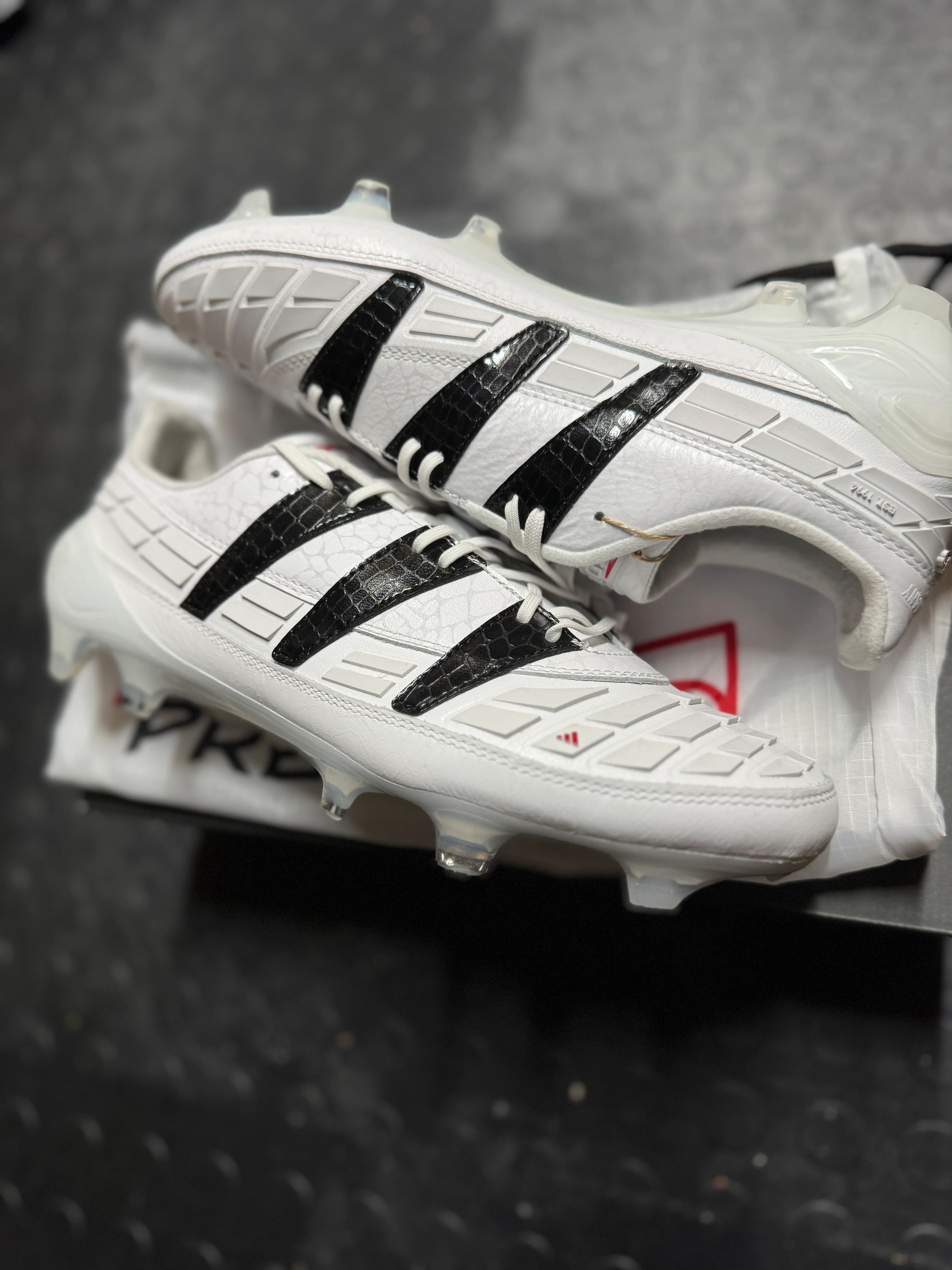 Adidas Predator Elite 94 Remake FG - White / Black