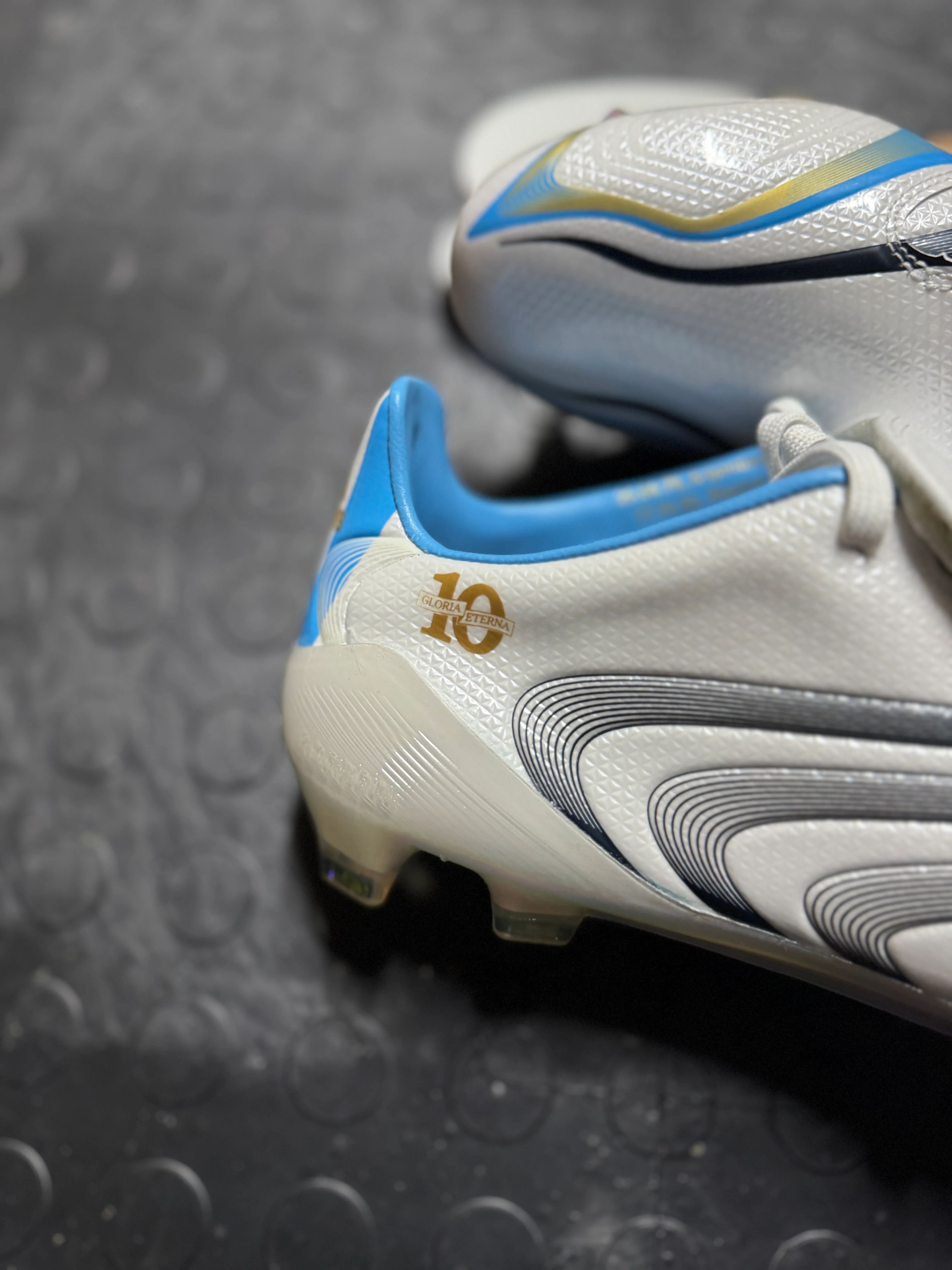 Adidas F50 Elite x Tunit FG - White / Blue 