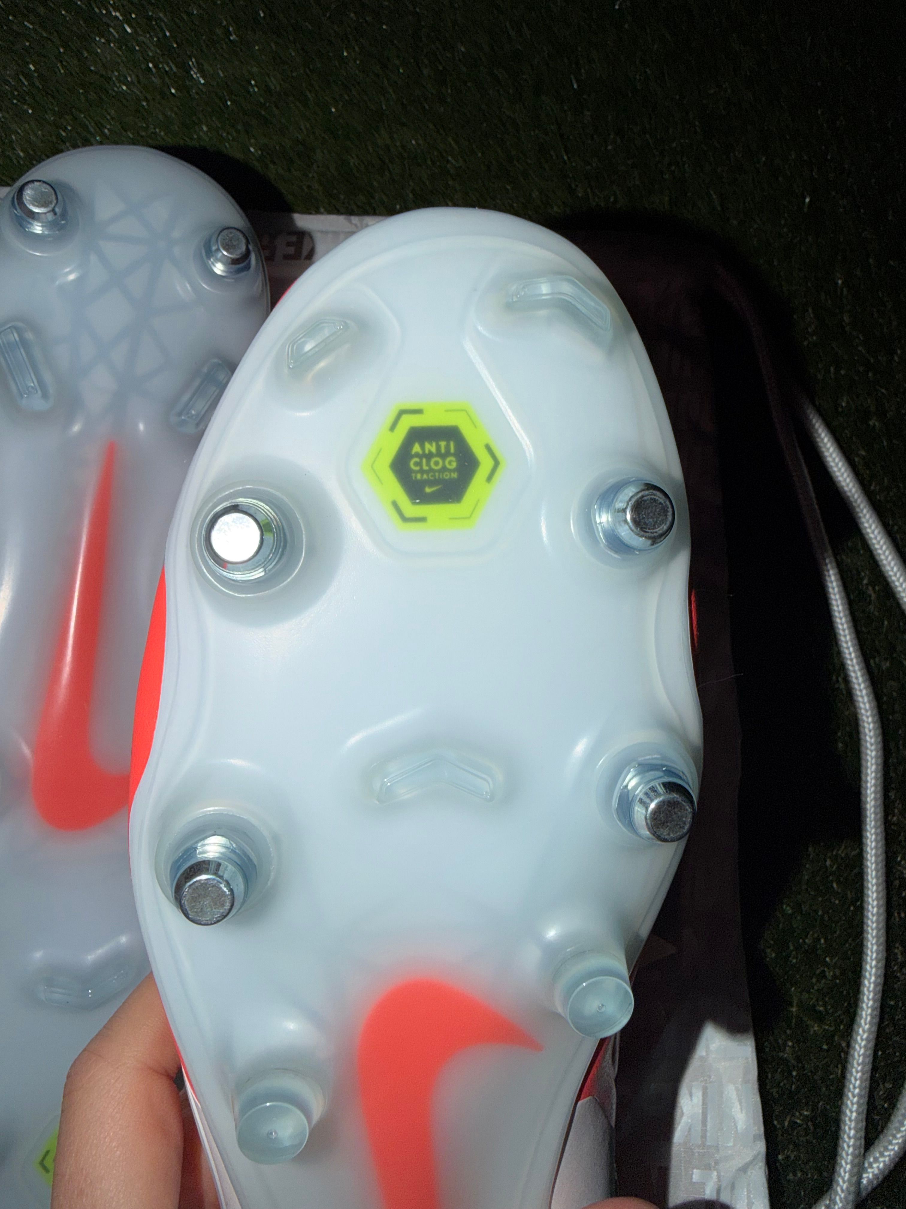 Nike Tiempo Legend 10 Elite SG Anti-Clog Lava