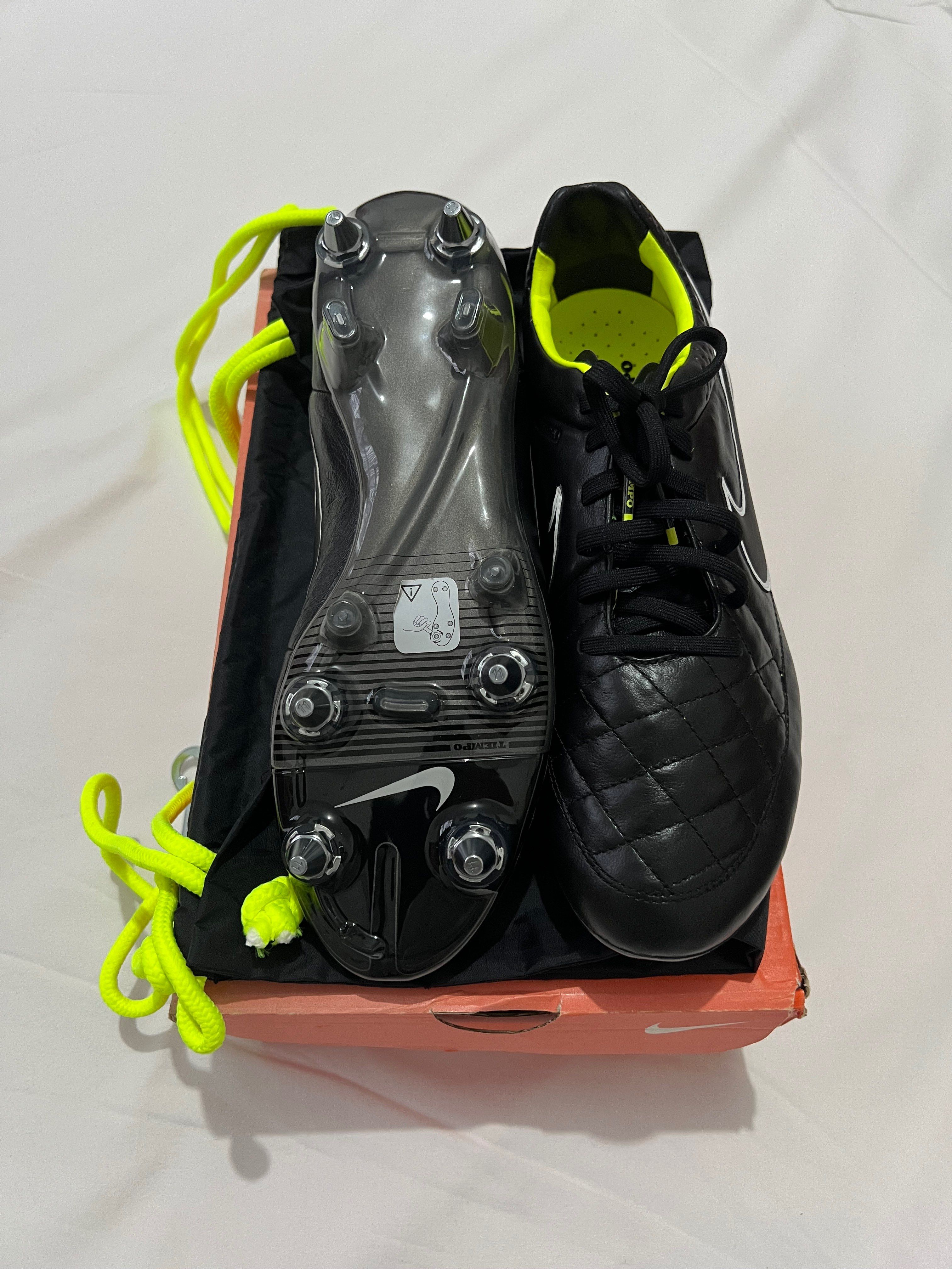 Nike Tiempo Legend V Elite SG-Pro – UK 8 – Brand New – Box, Bag & Extra Studs